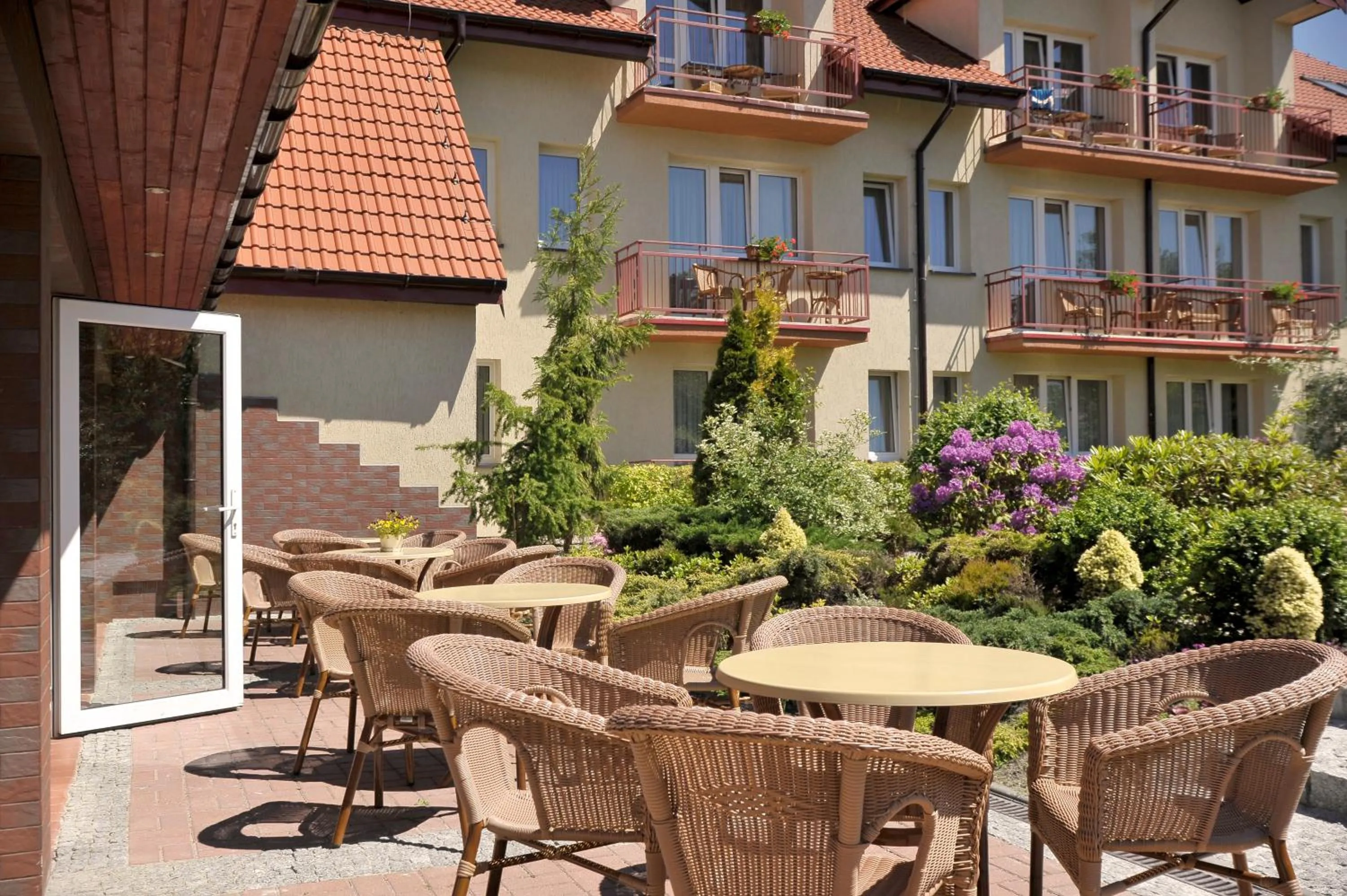 Restaurant/places to eat in Kormoran Medispa