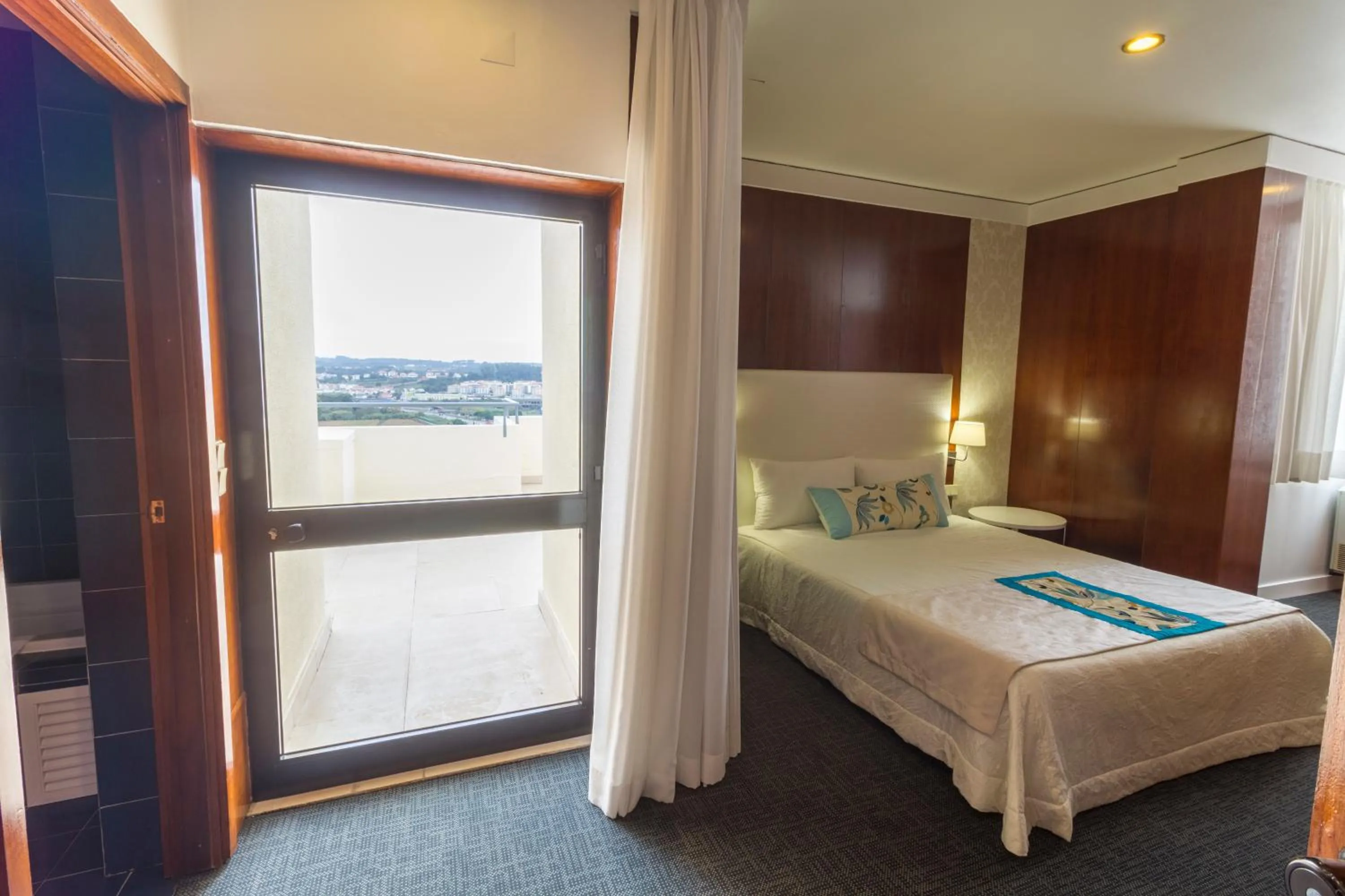 Bed in Hotel Eurosol Leiria & Jardim