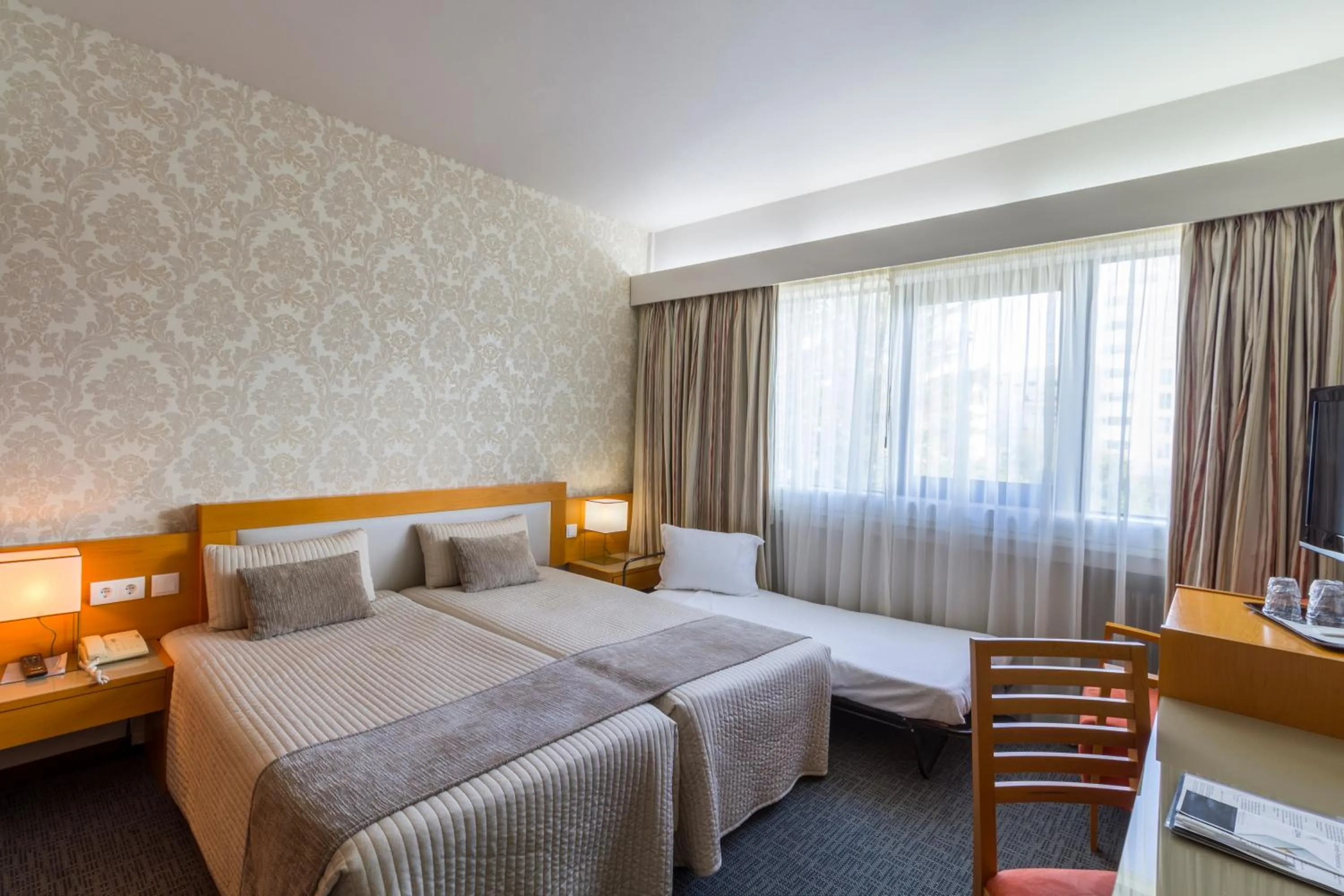 Bed in Hotel Eurosol Leiria & Jardim