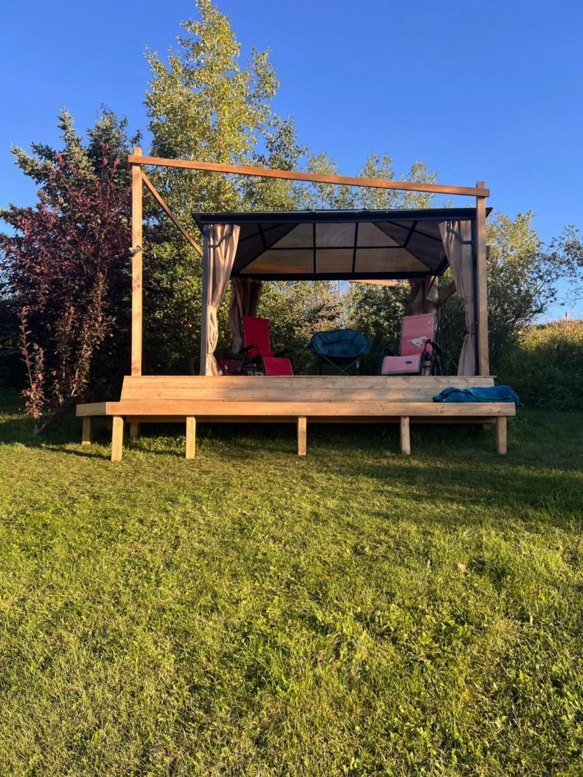 Spring in Misty Ridge Retreat B&B