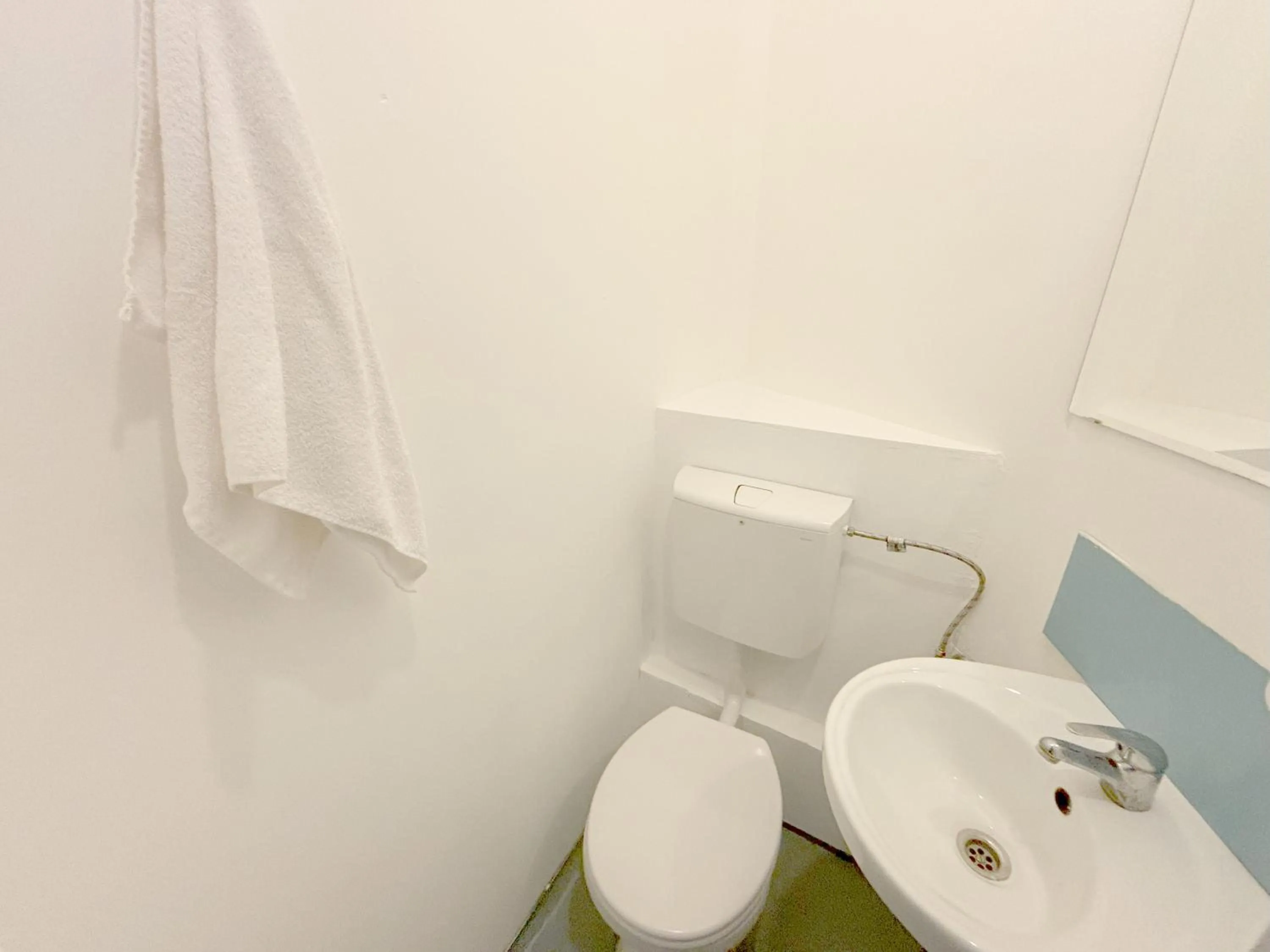 Toilet in Artist Guest House