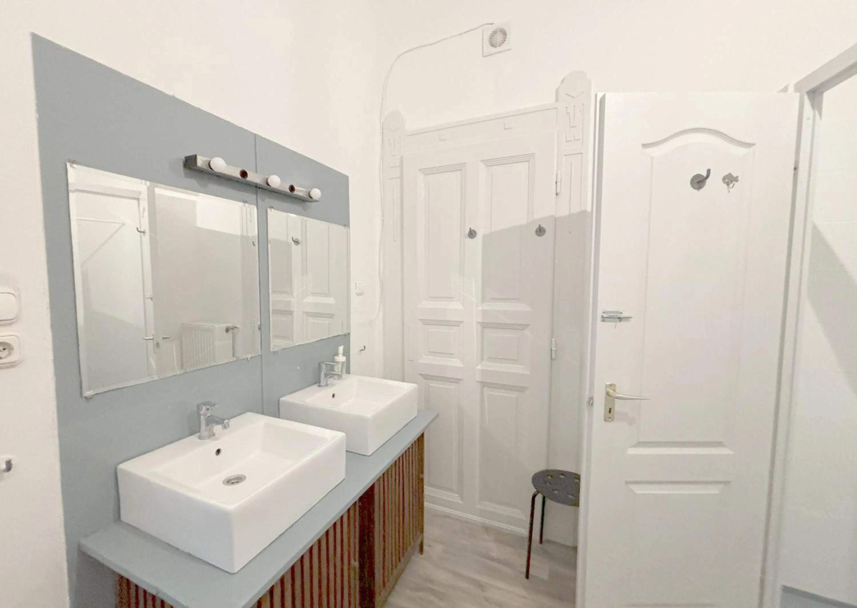 Toilet in Artist Guest House