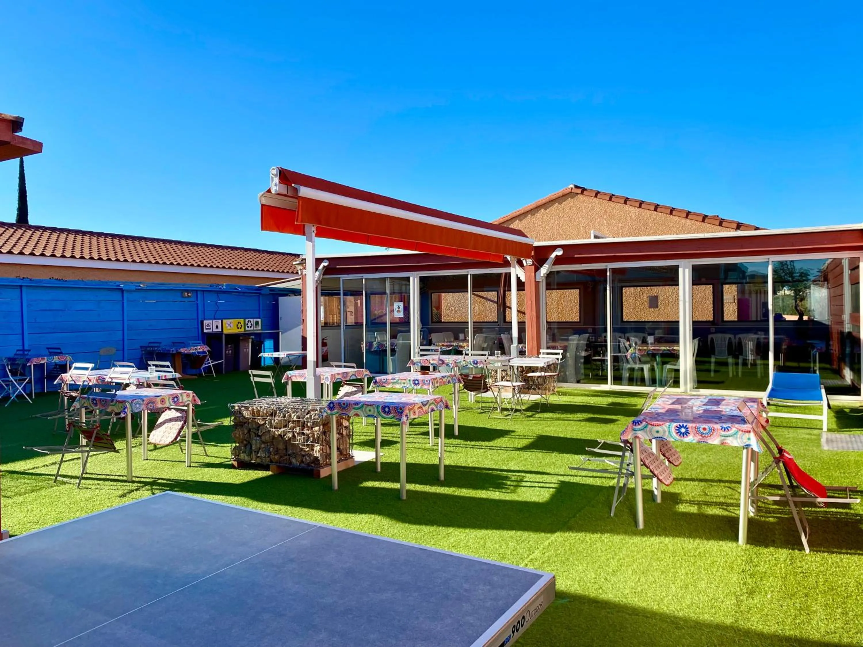 Patio in Hôtel Acajou