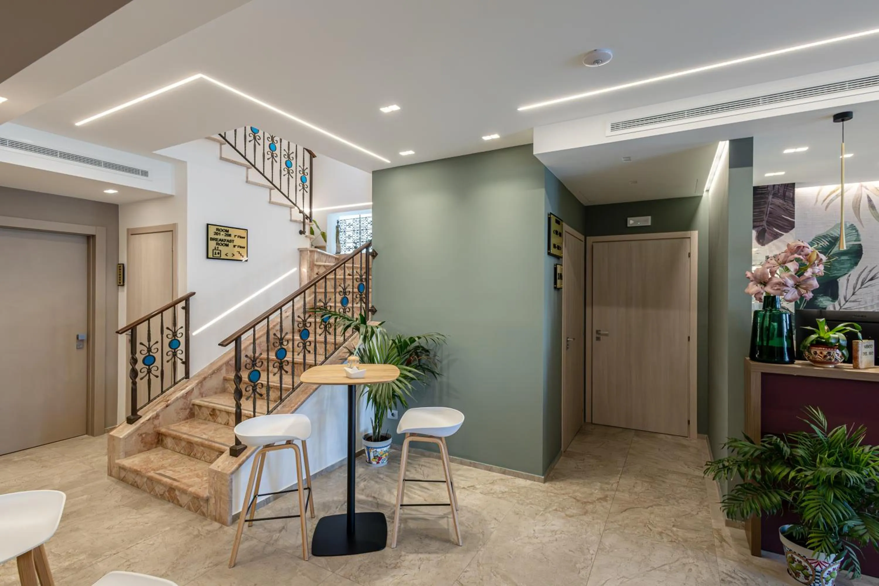 Lobby or reception in Hotel Vento del Sud