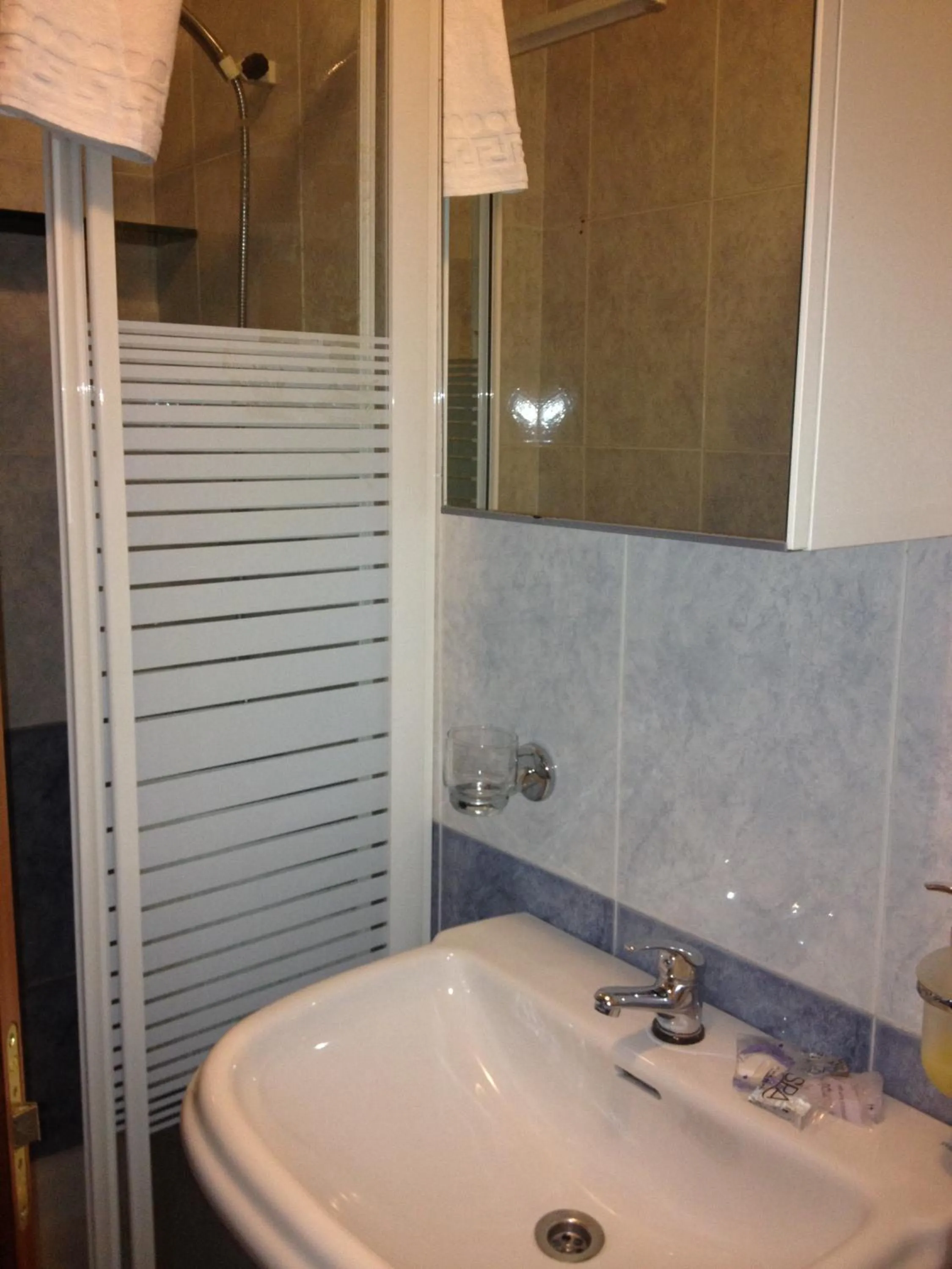 Bathroom in Pensión La Salve