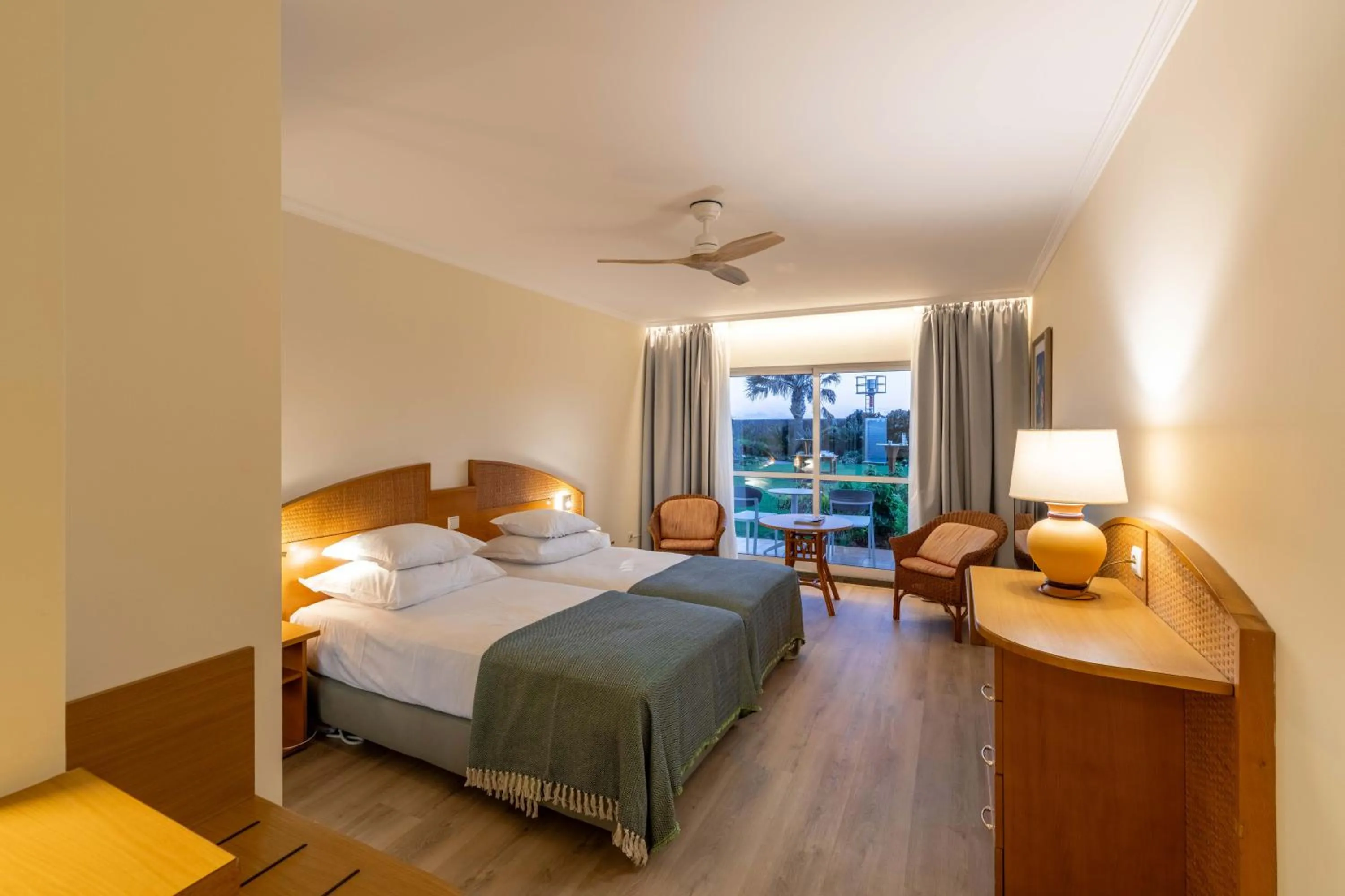 Bedroom, Bed in Pestana Ocean Bay Resort