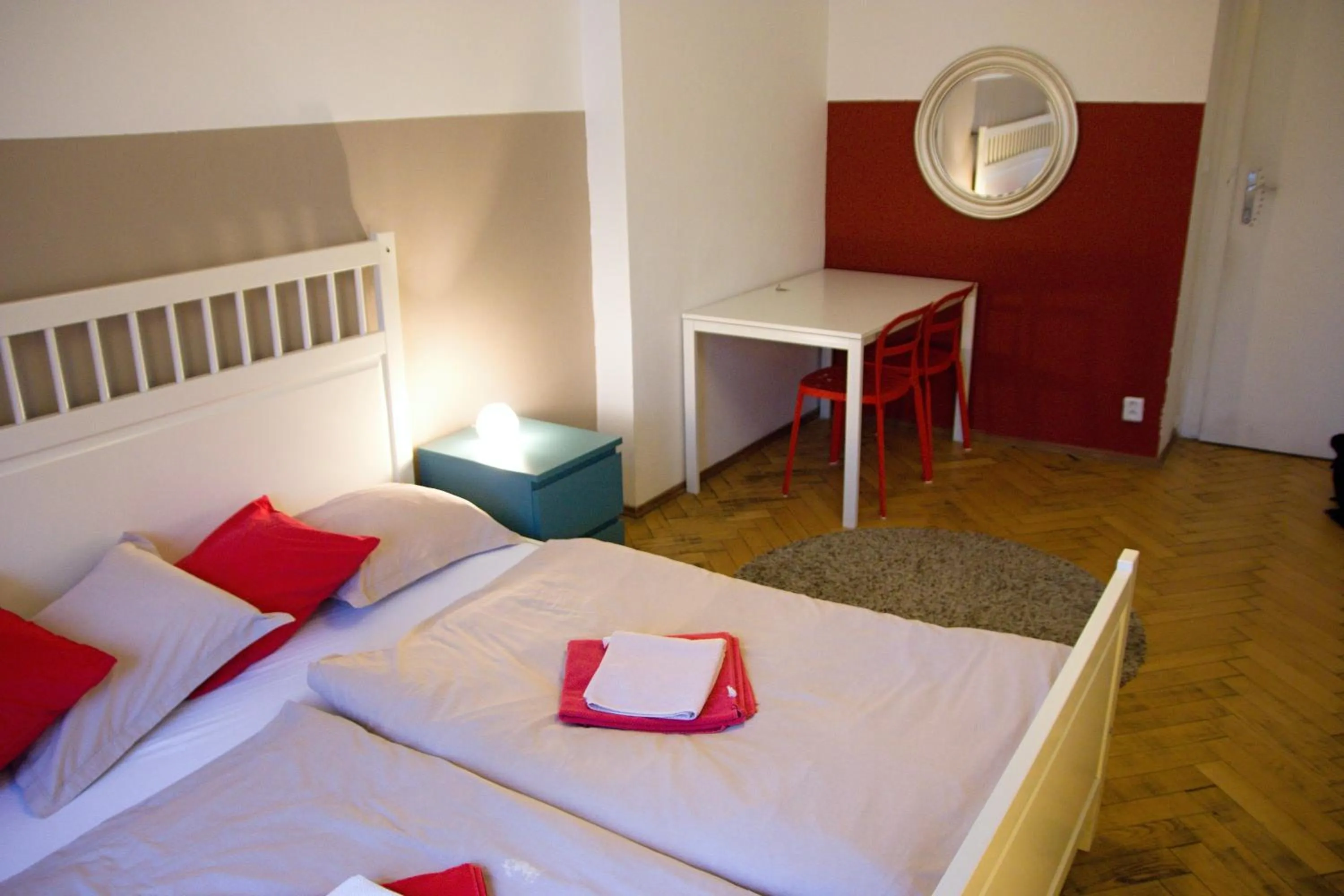 Photo of the whole room, Bed in Budget Apartment