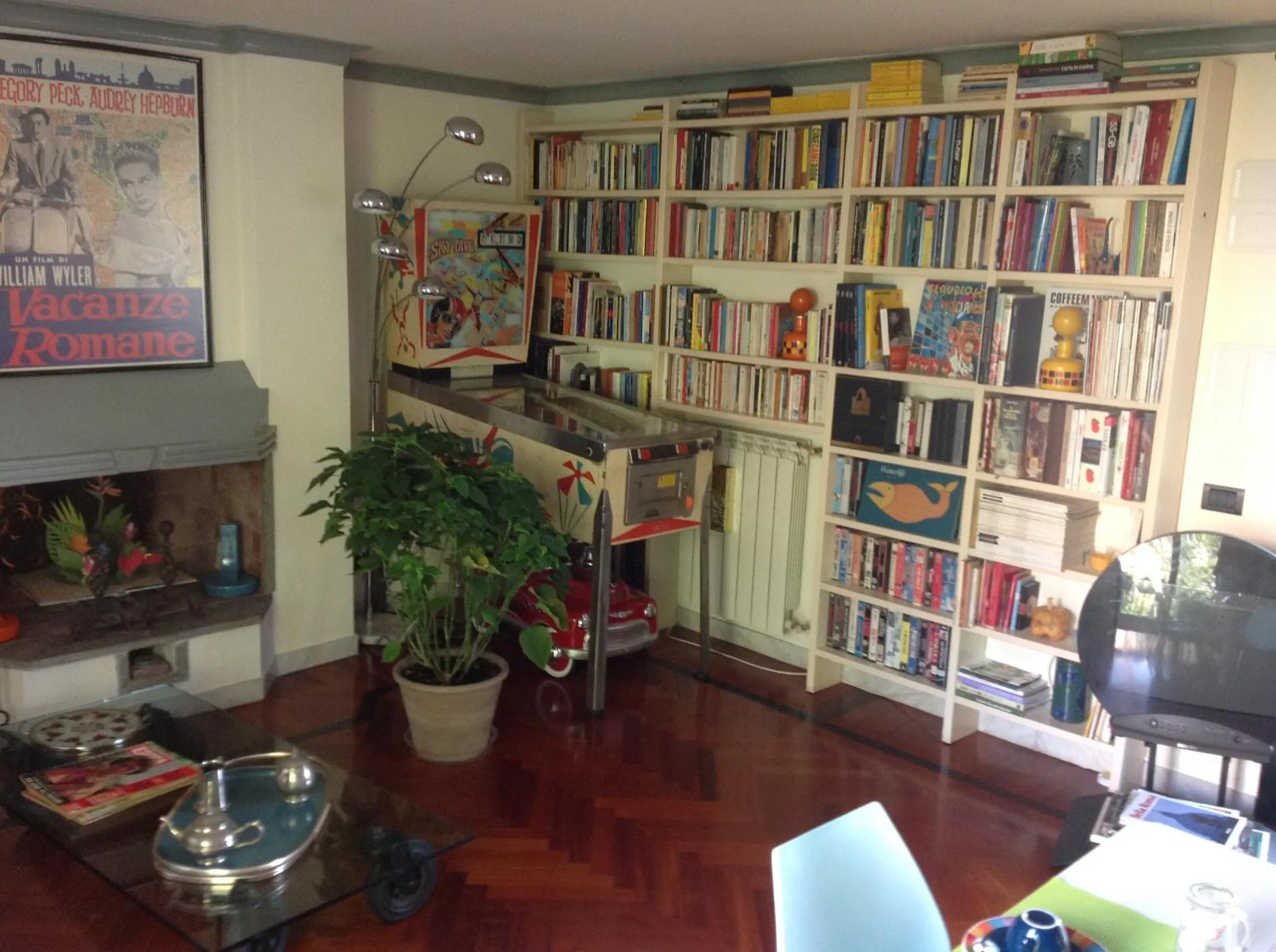 Restaurant/places to eat, Library in Il Boom B&B