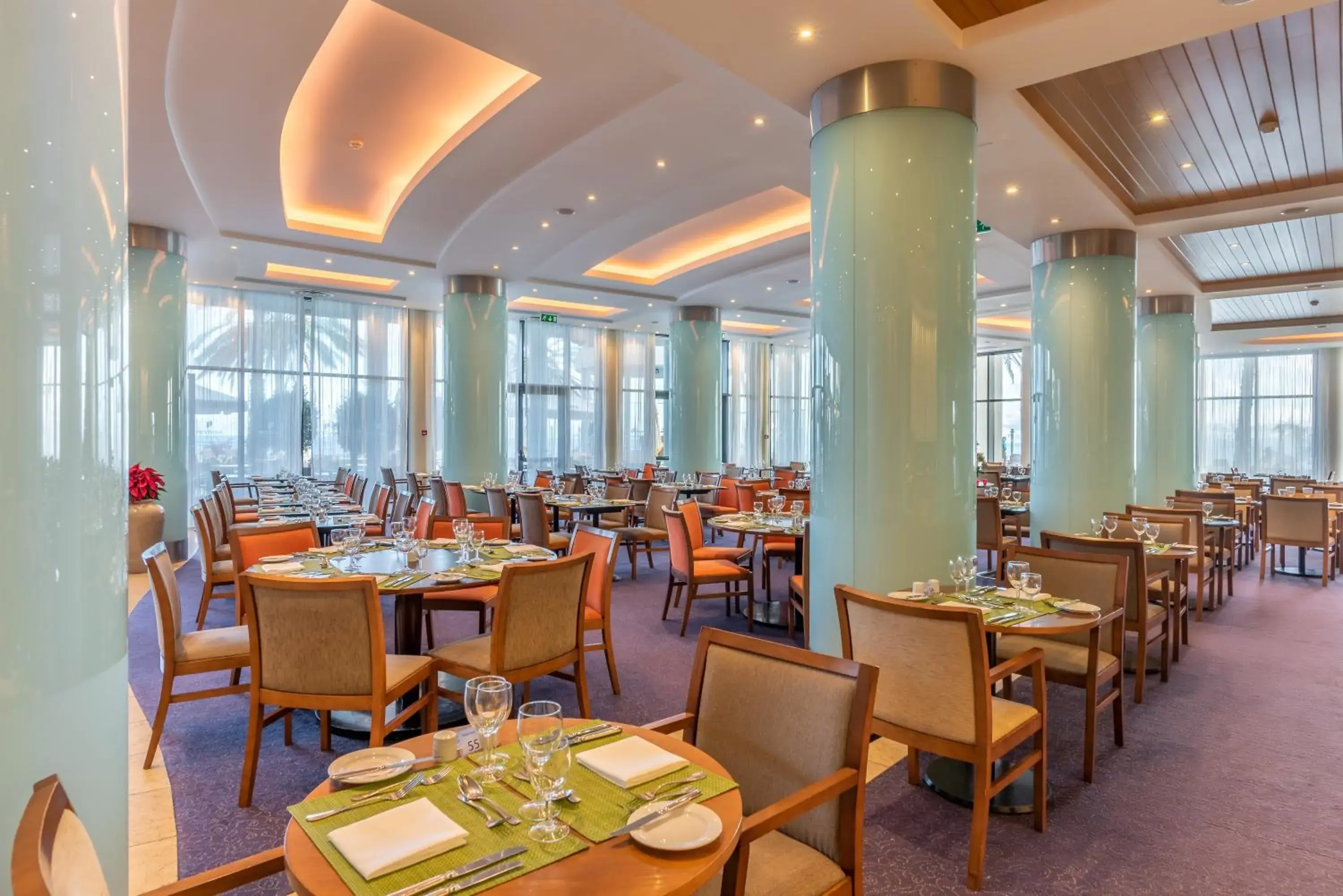Restaurant/places to eat in Pestana Grand Ocean Resort Hotel Restaurant/places to eat in Pestana Grand Ocean Resort Hotel