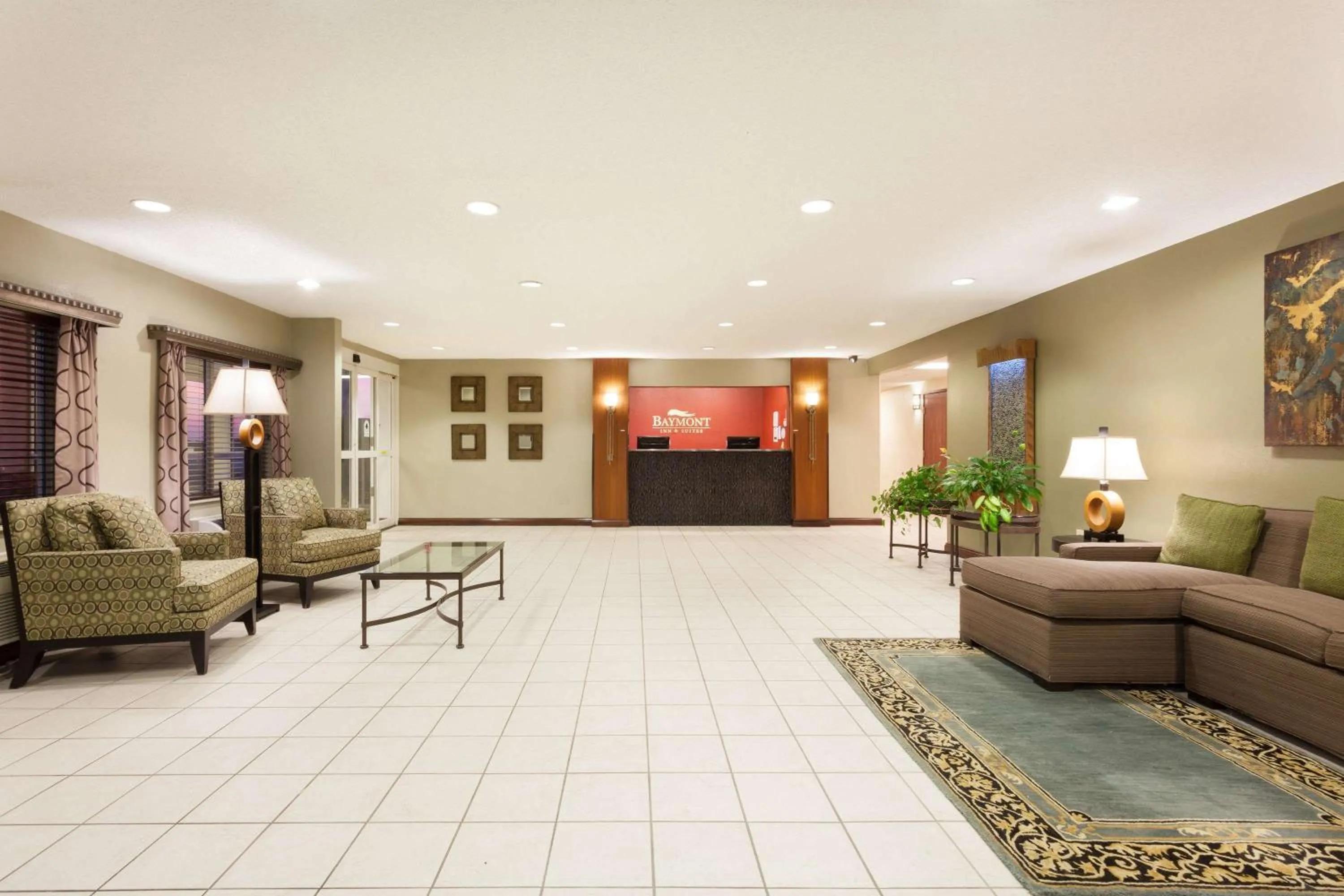 Lobby or reception in Baymont by Wyndham Dale