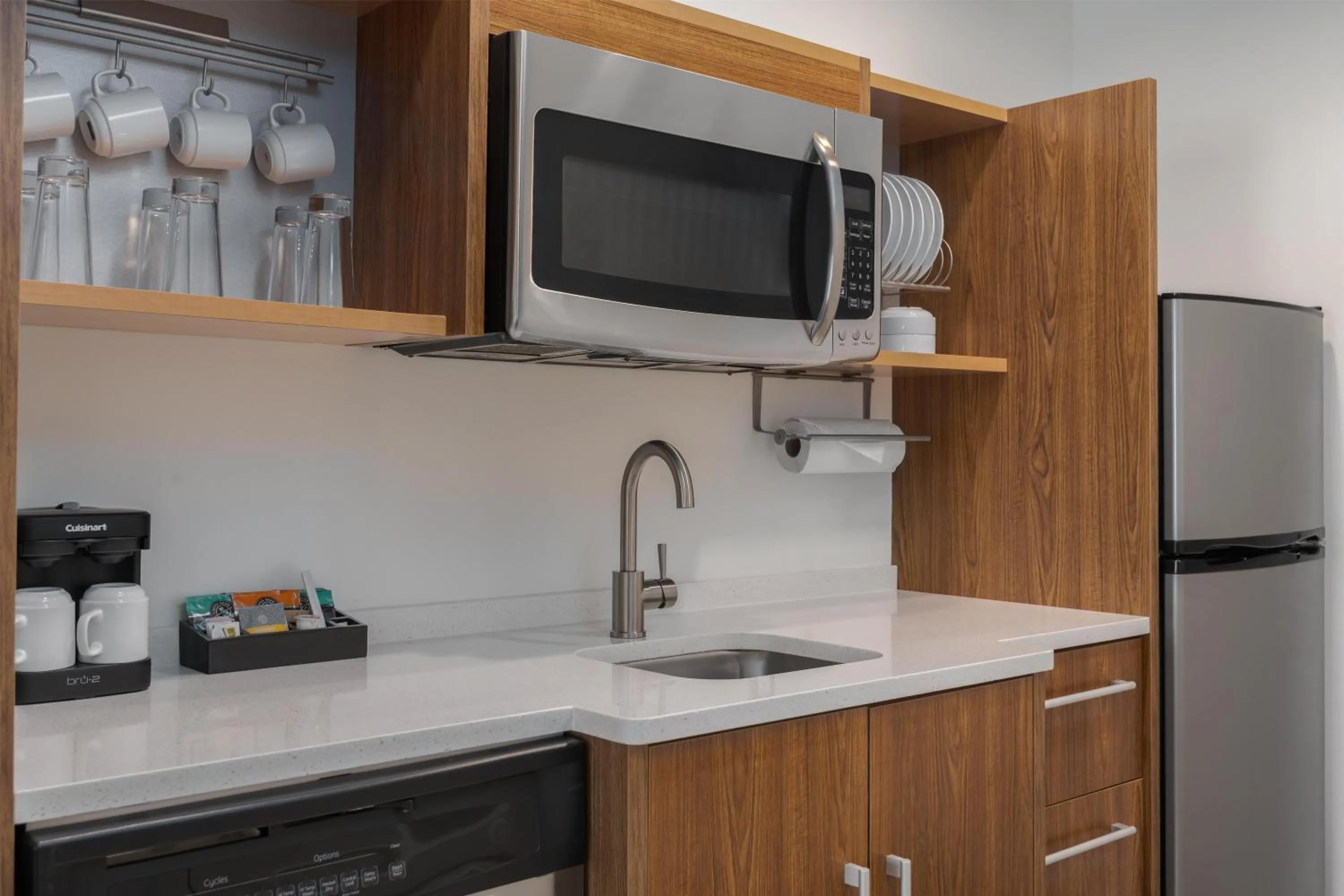 Kitchen or kitchenette in Home2 Suites by Hilton Biloxi/North/D'Iberville