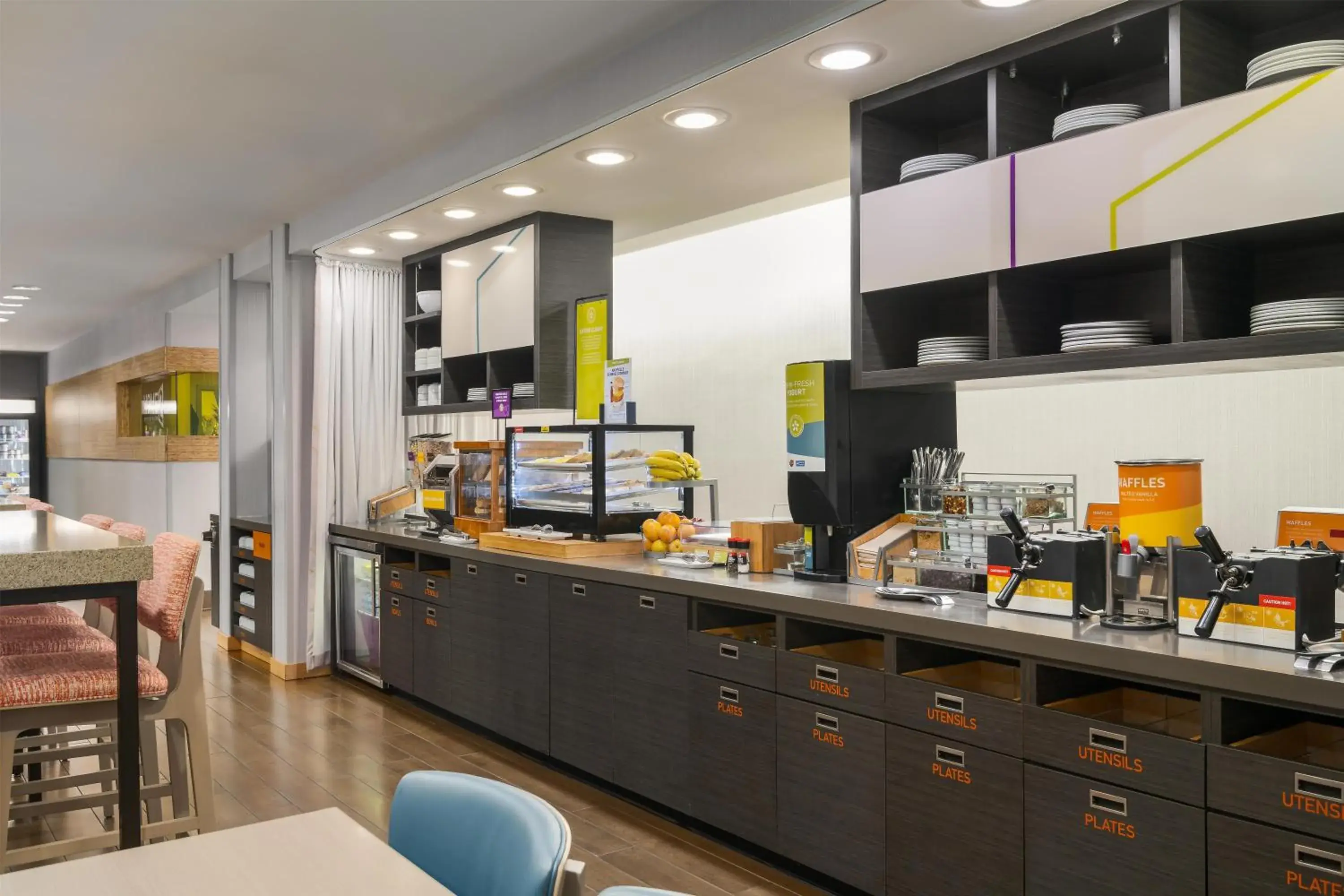 Breakfast in Home2 Suites by Hilton Biloxi/North/D'Iberville Breakfast in Home2 Suites by Hilton Biloxi/North/D'Iberville