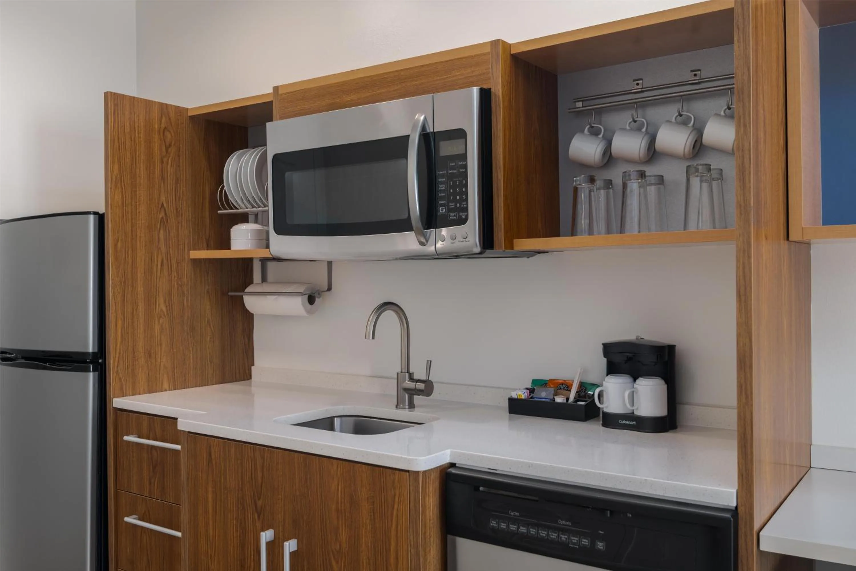 Kitchen or kitchenette in Home2 Suites by Hilton Biloxi/North/D'Iberville