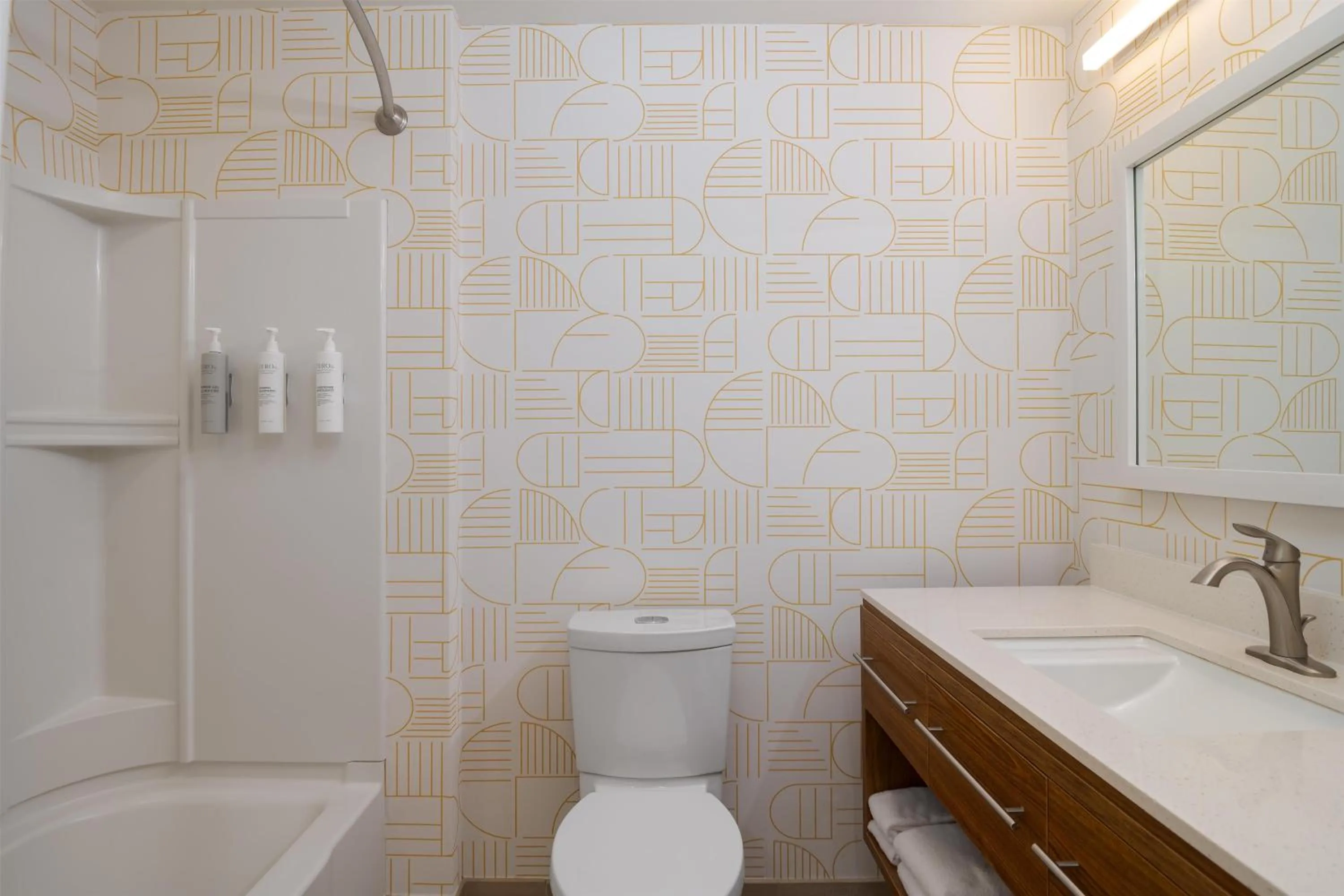 Bathroom in Home2 Suites by Hilton Biloxi/North/D'Iberville