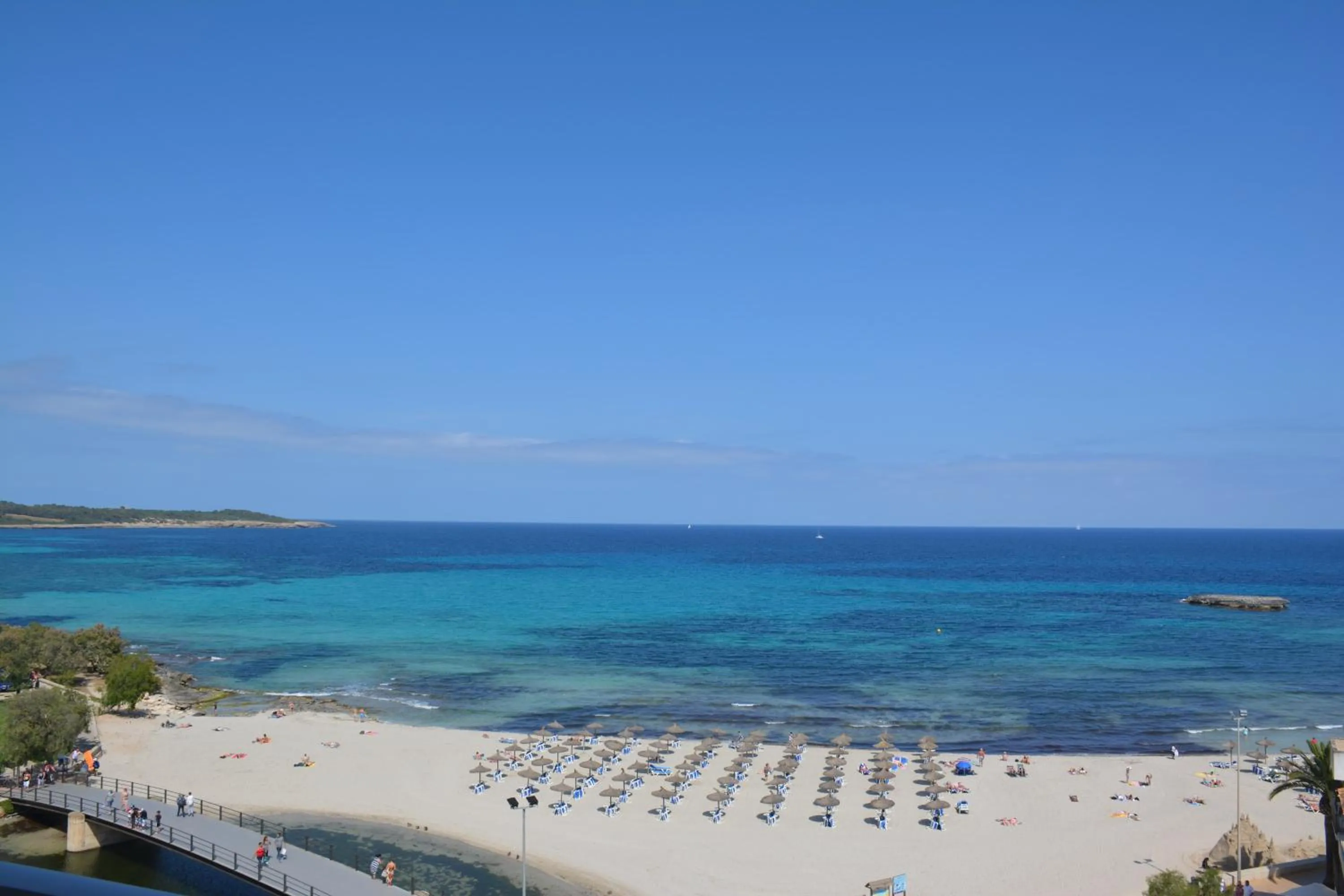 Sea view in Apartamentos Playa Moreia