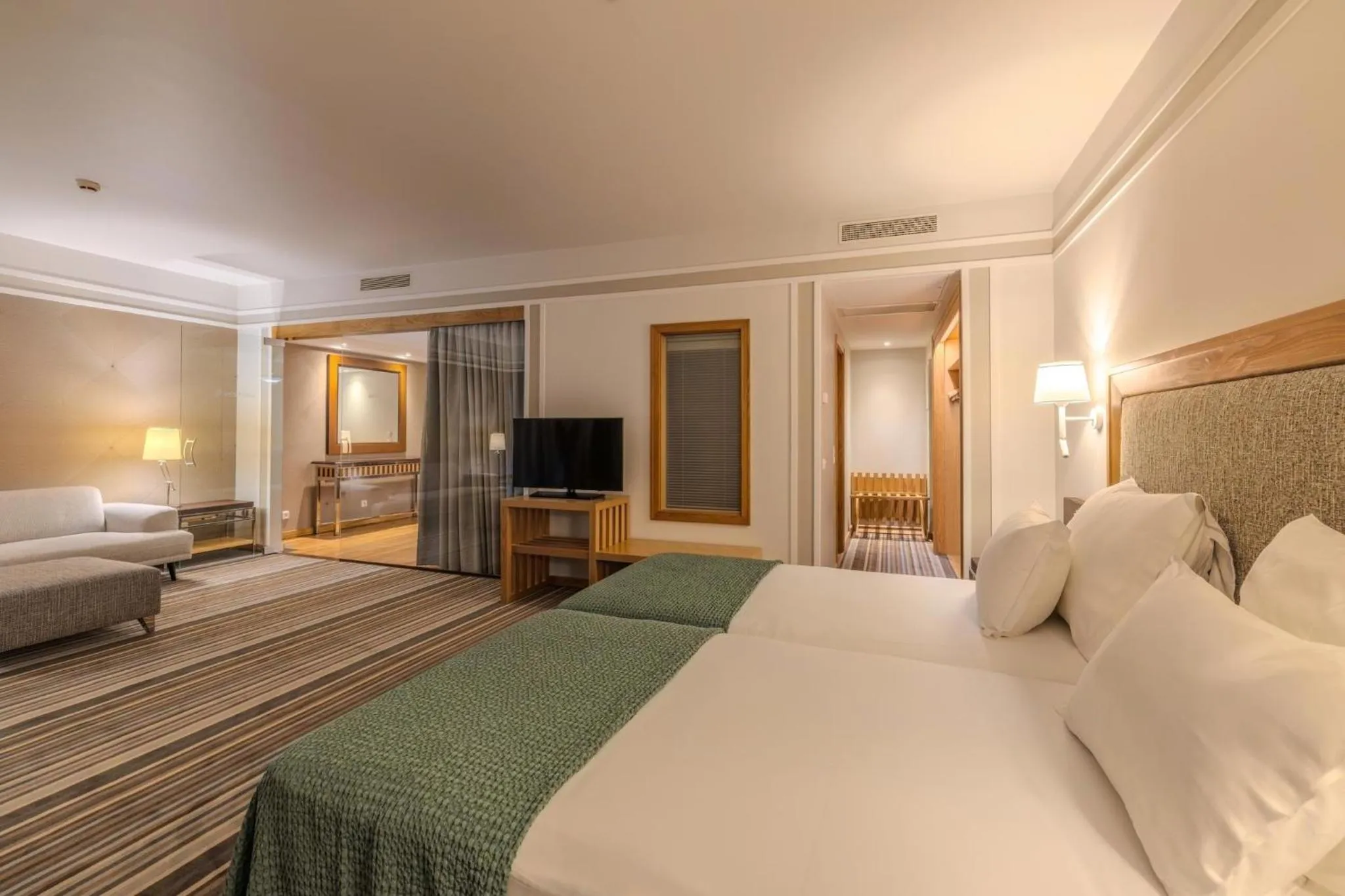 Bedroom, Bed in Pestana Carlton Madeira Ocean Resort Hotel