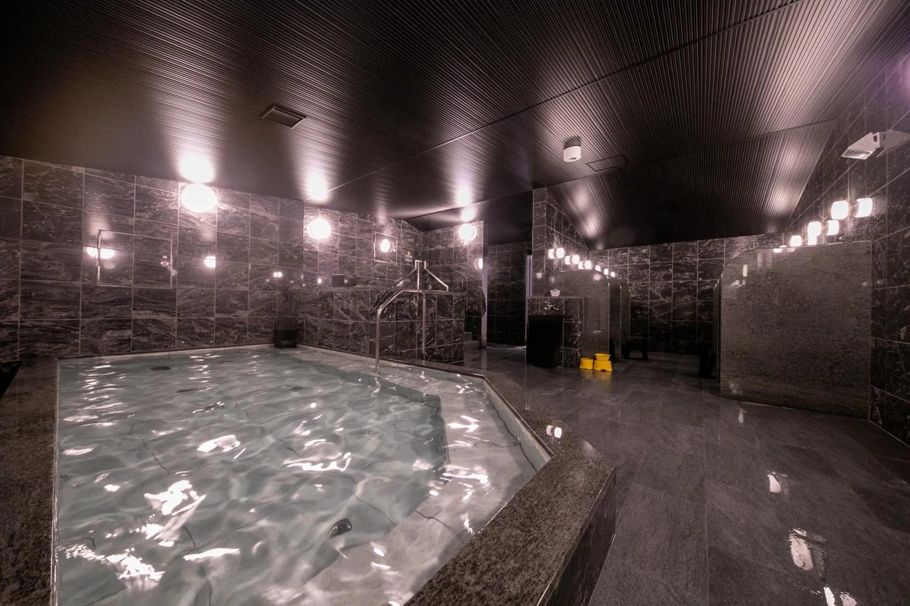 Public Bath in Ise Pearl Pier Hotel