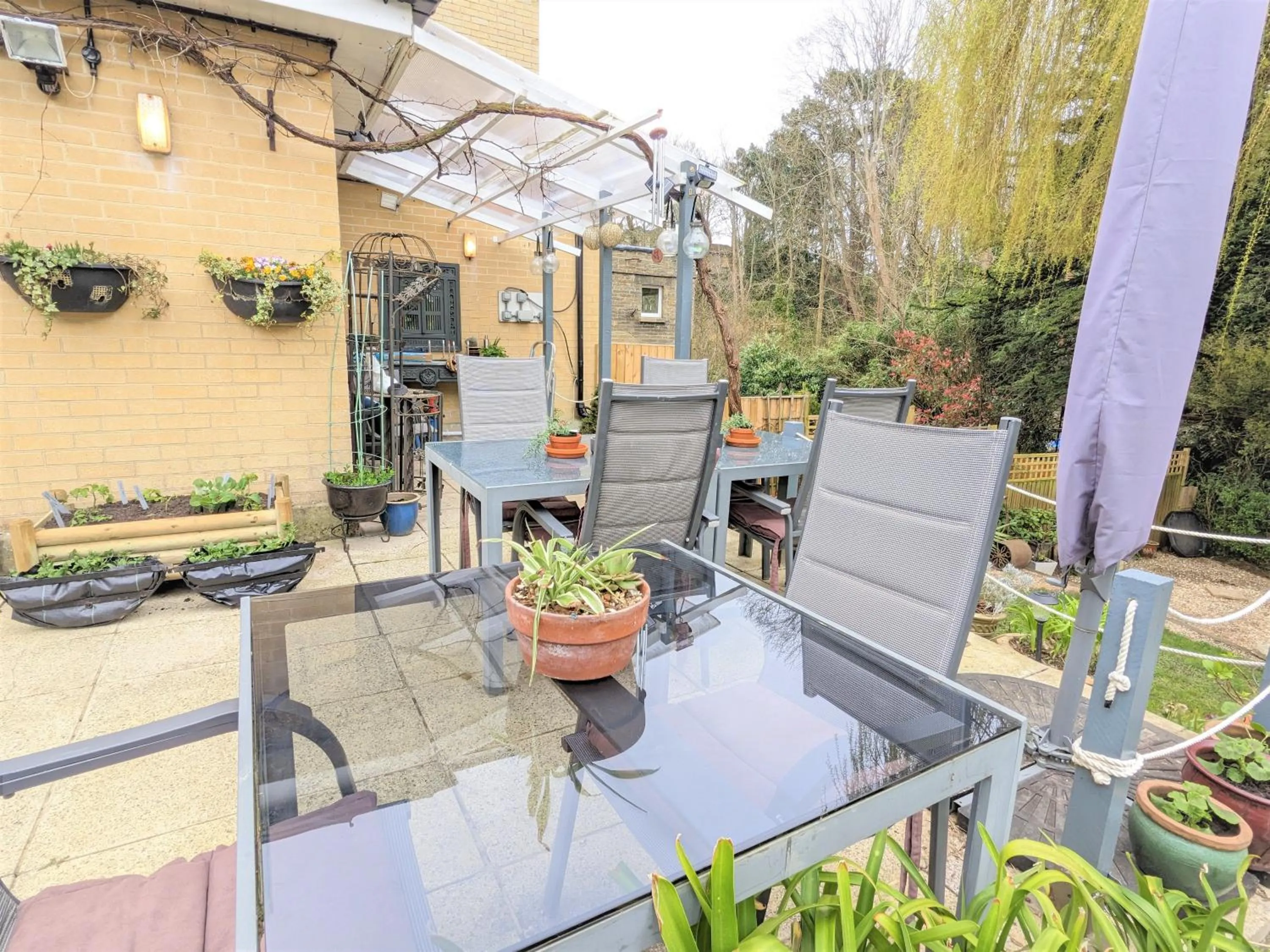 Property building in Foxhills of Shanklin