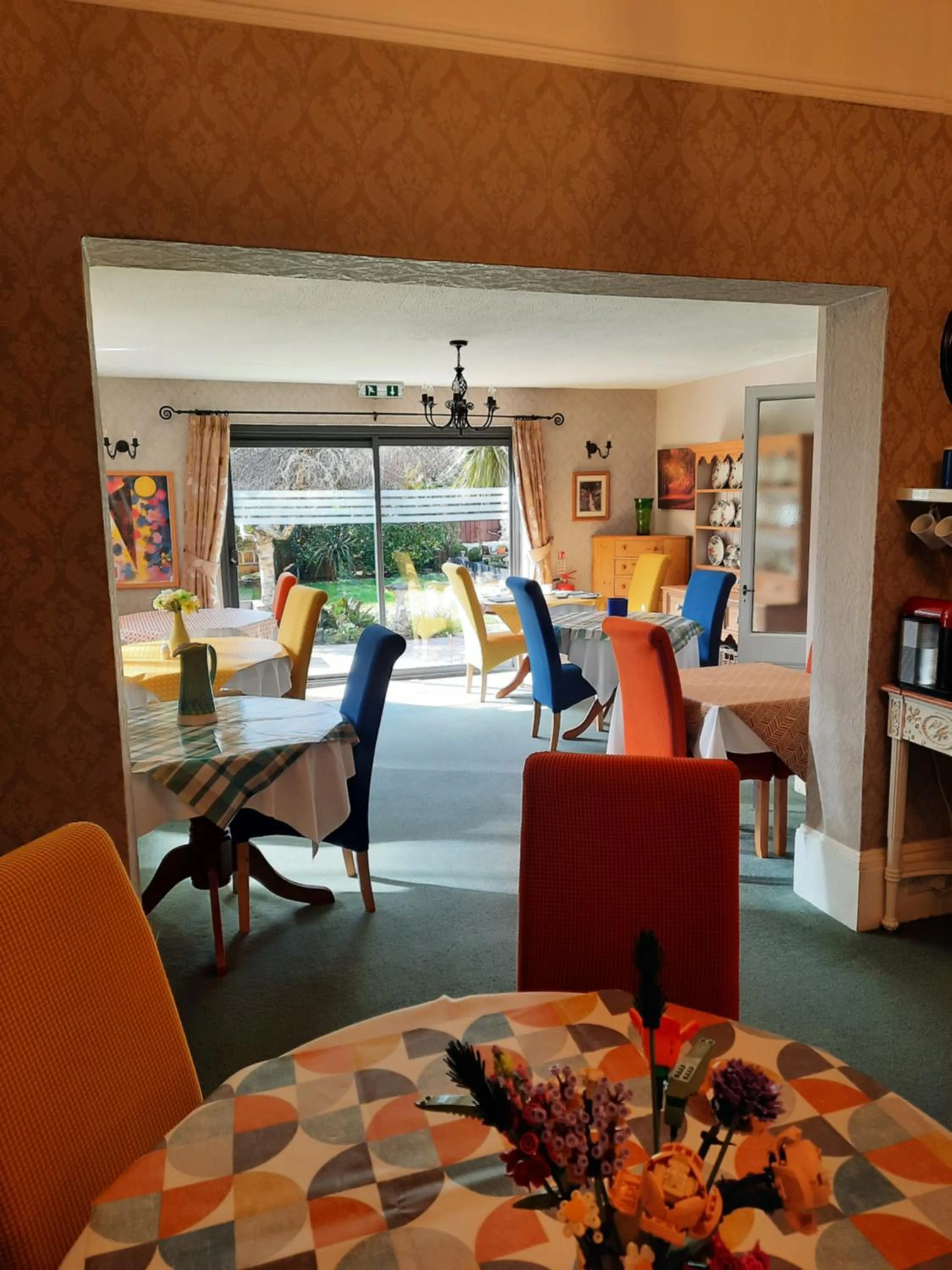 Dining area in Foxhills of Shanklin