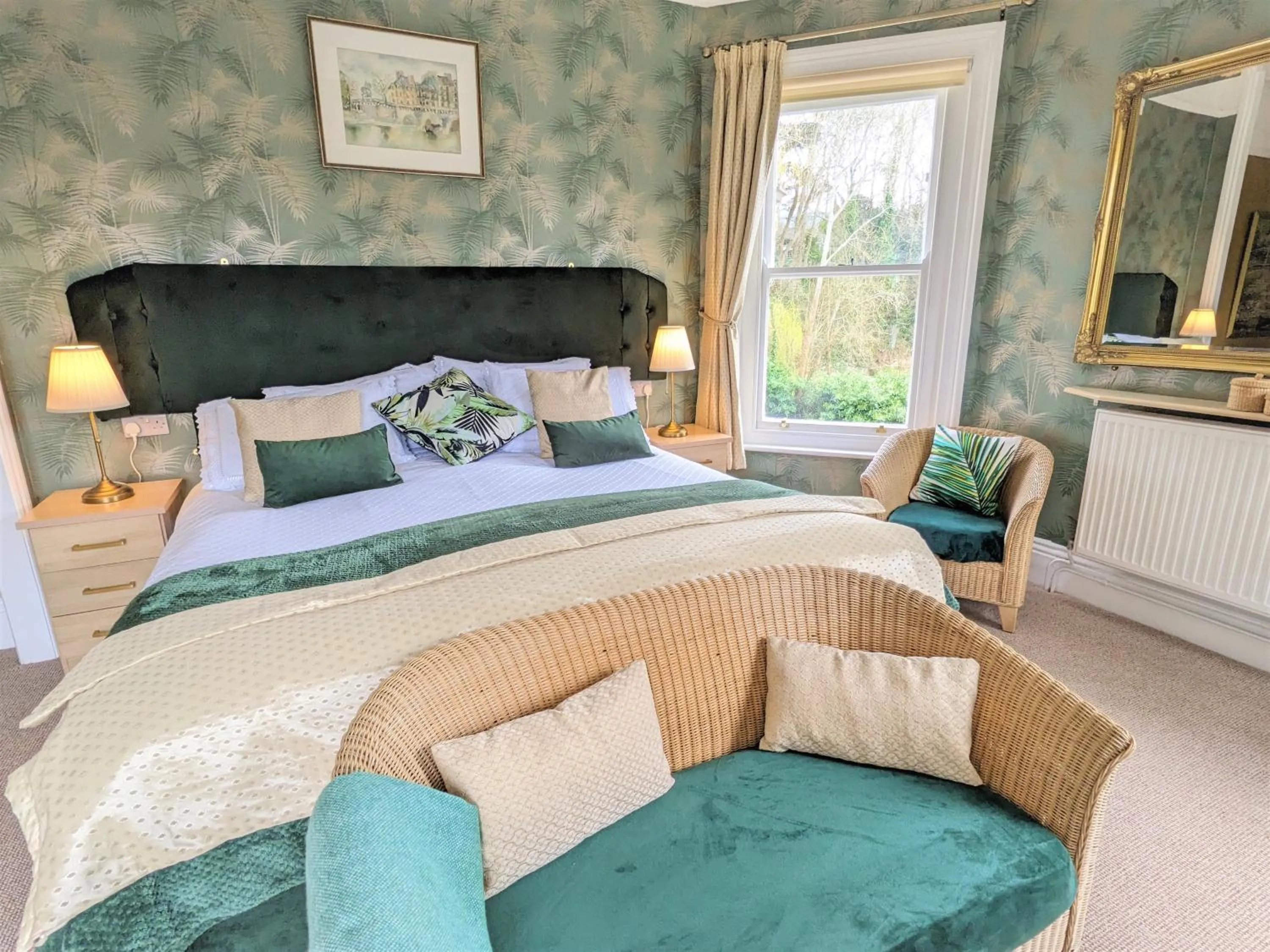 Bedroom, Bed in Foxhills of Shanklin