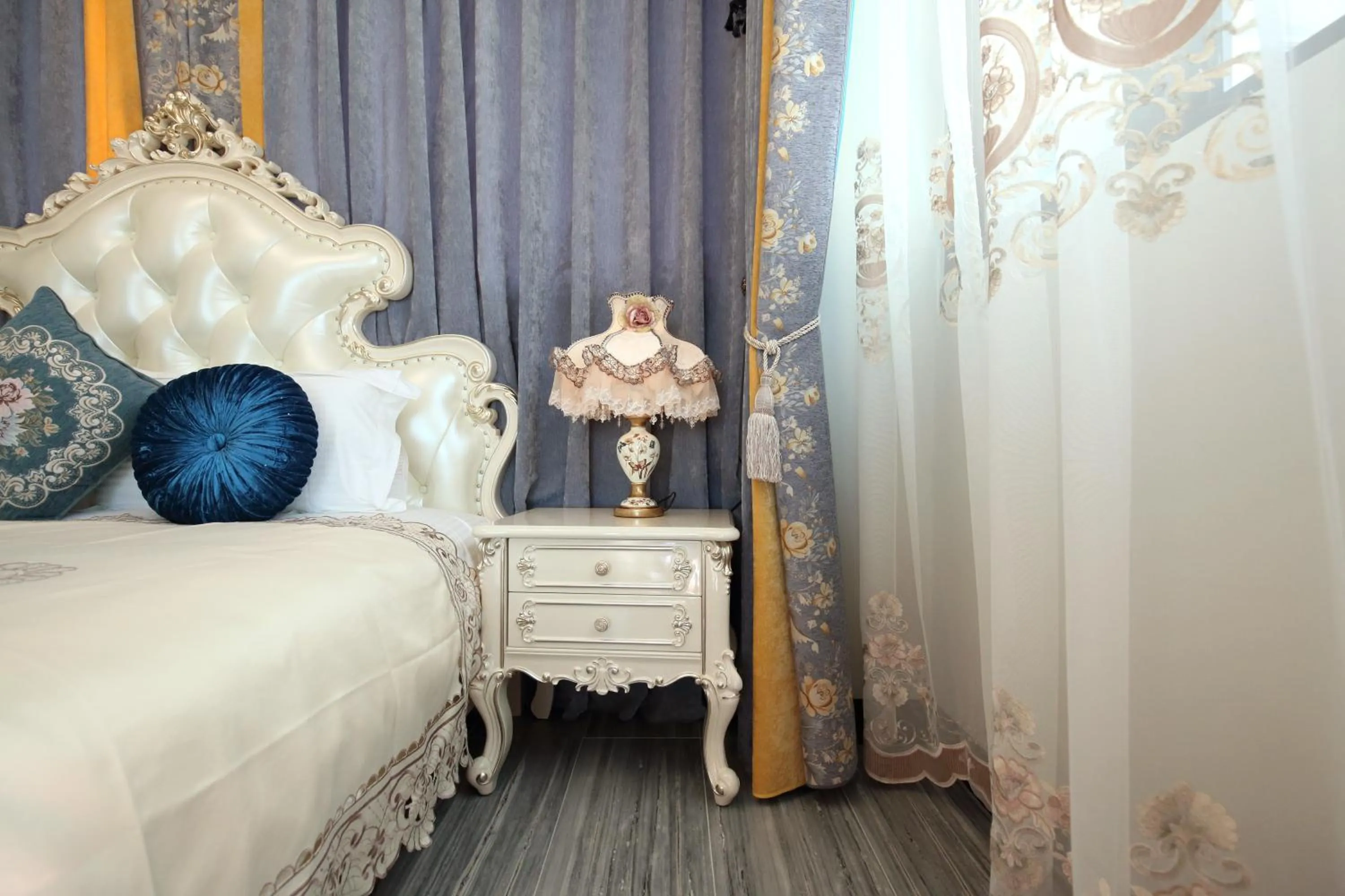 Bed in Min Le Yuan B&B-include long stay