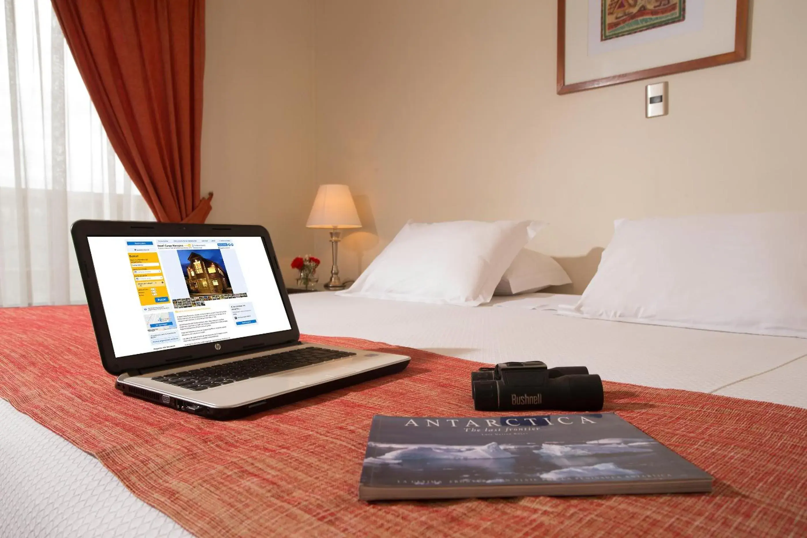 Bedroom, Bed in Hotel Carpa Manzano Bedroom, Bed in Hotel Carpa Manzano