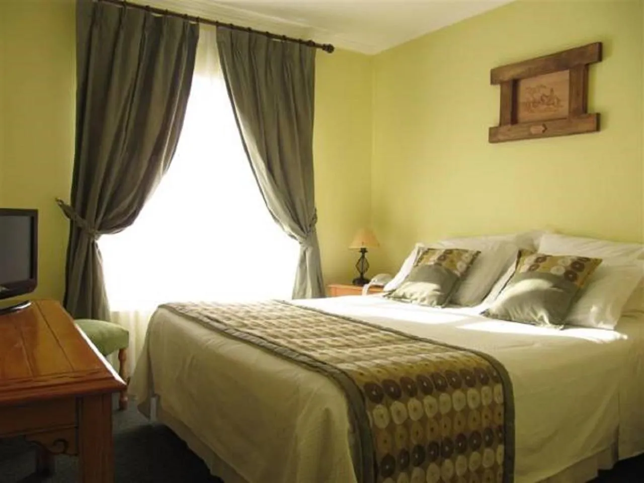 Bed in Hotel Carpa Manzano