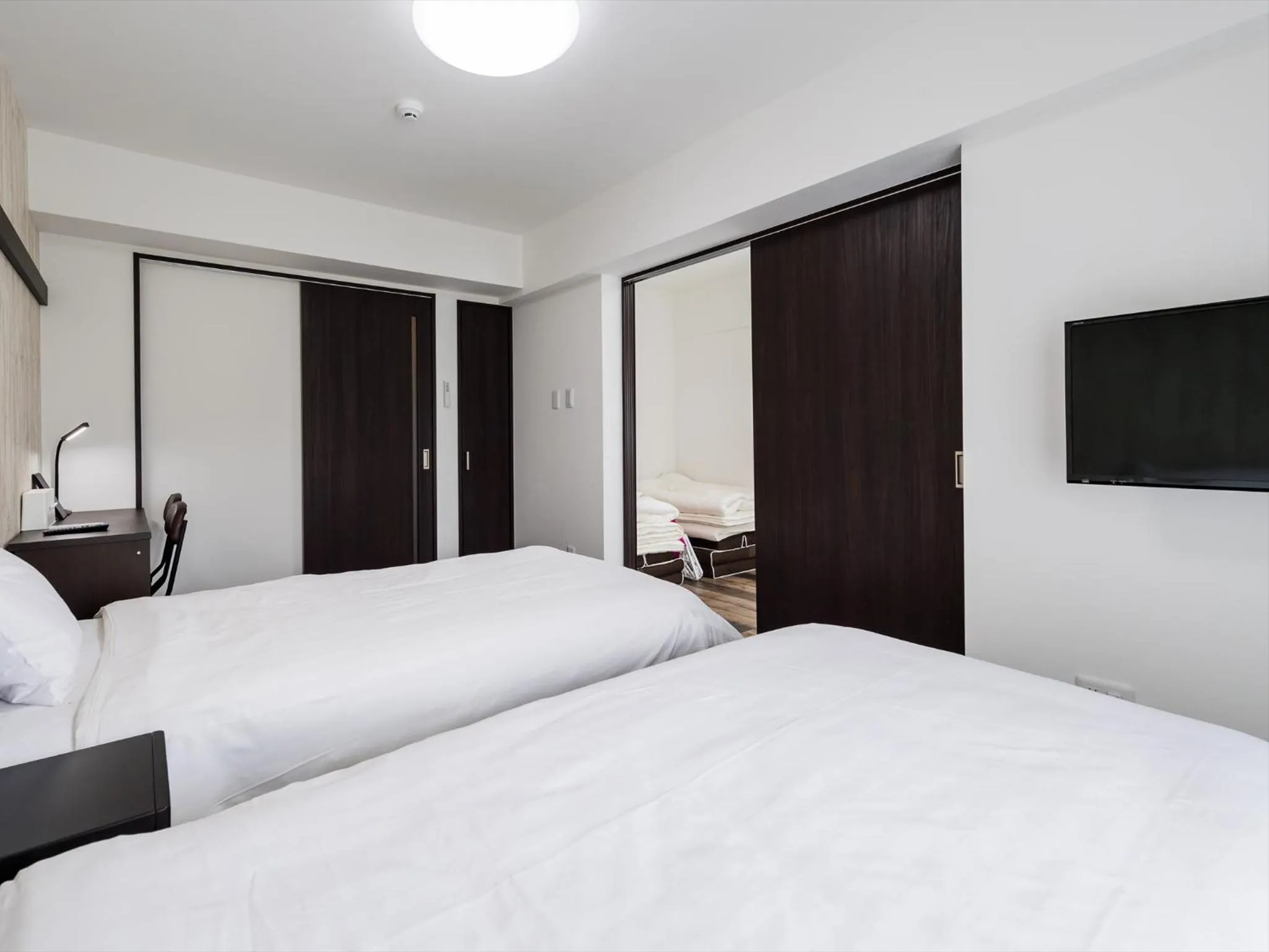 Bedroom, Bed in Hotel Tomas Nago