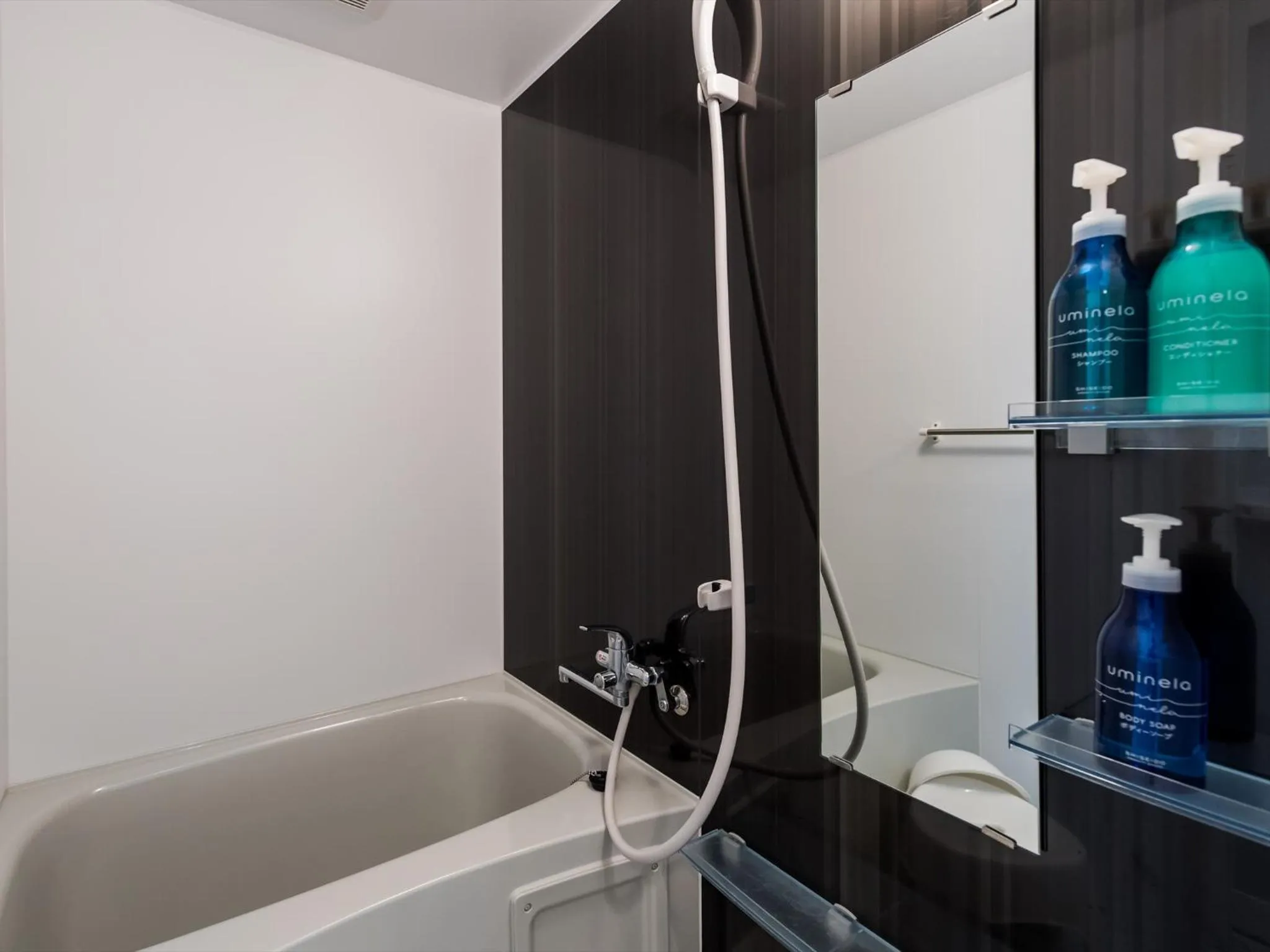 Bathroom in Hotel Tomas Nago