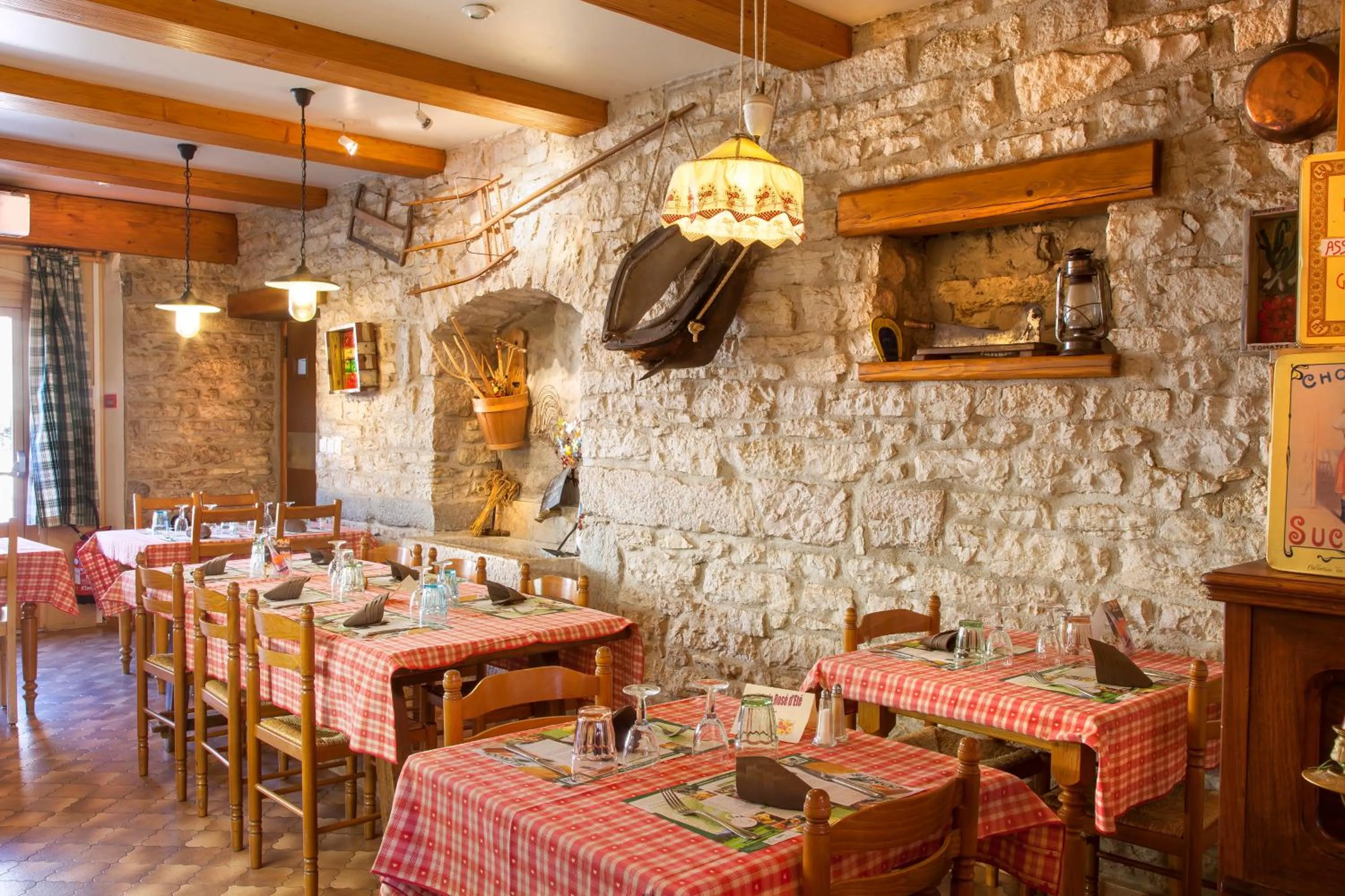 Restaurant/places to eat in Hôtel Beau Site