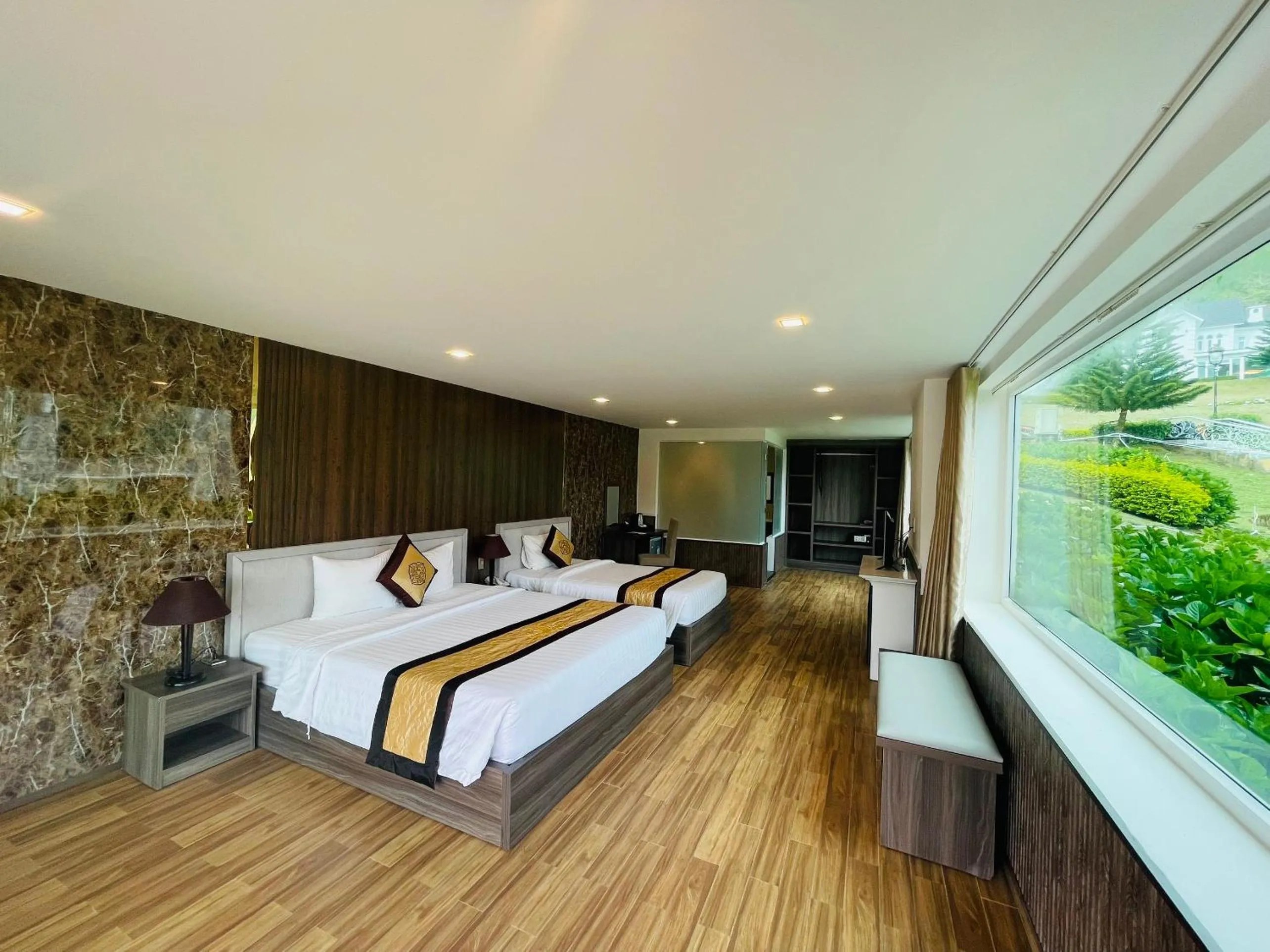 Bed in Dalat Wonder Resort