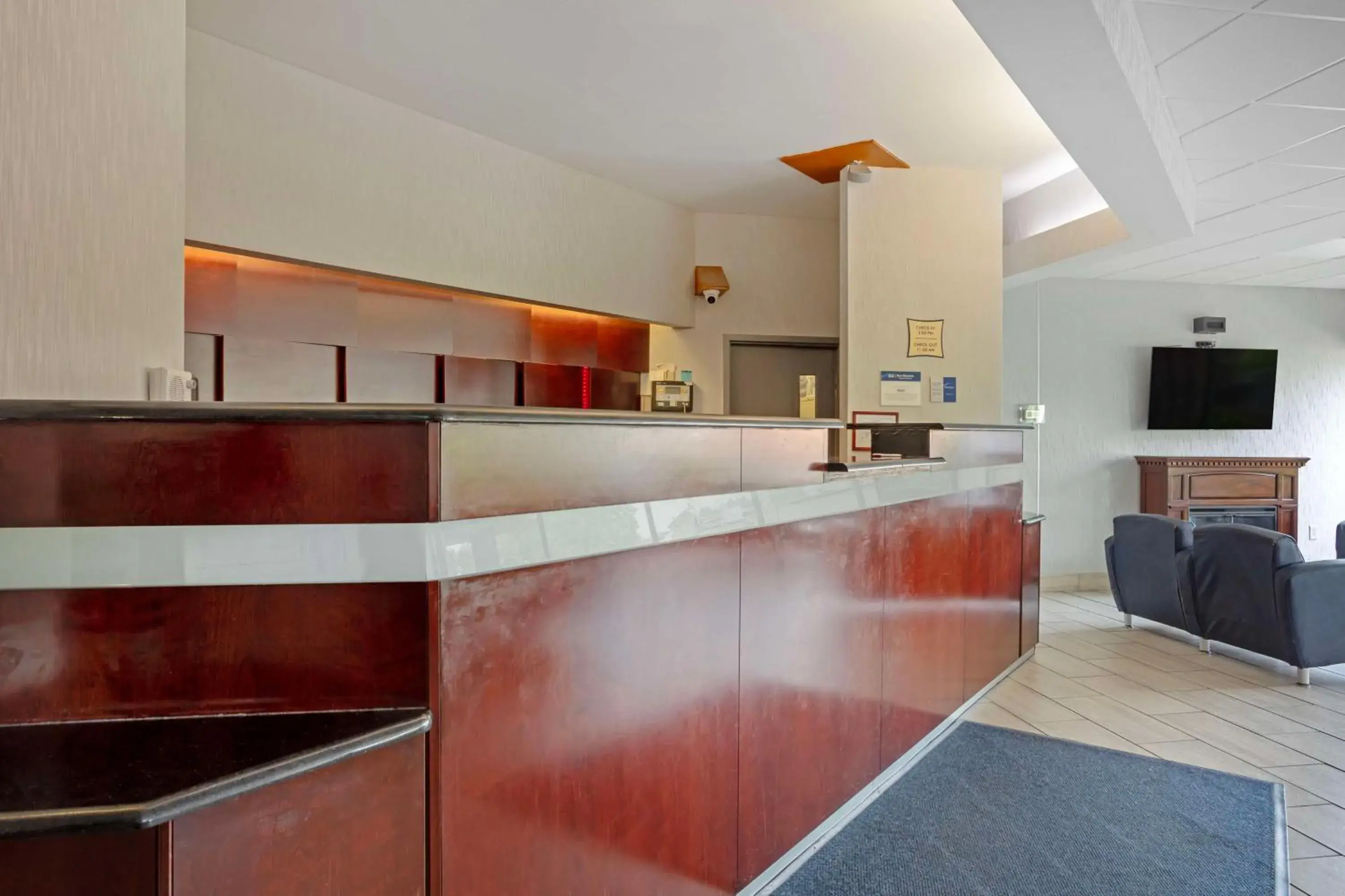 Lobby or reception in Best Western Plus Reading Inn & Suites Lobby or reception in Best Western Plus Reading Inn & Suites