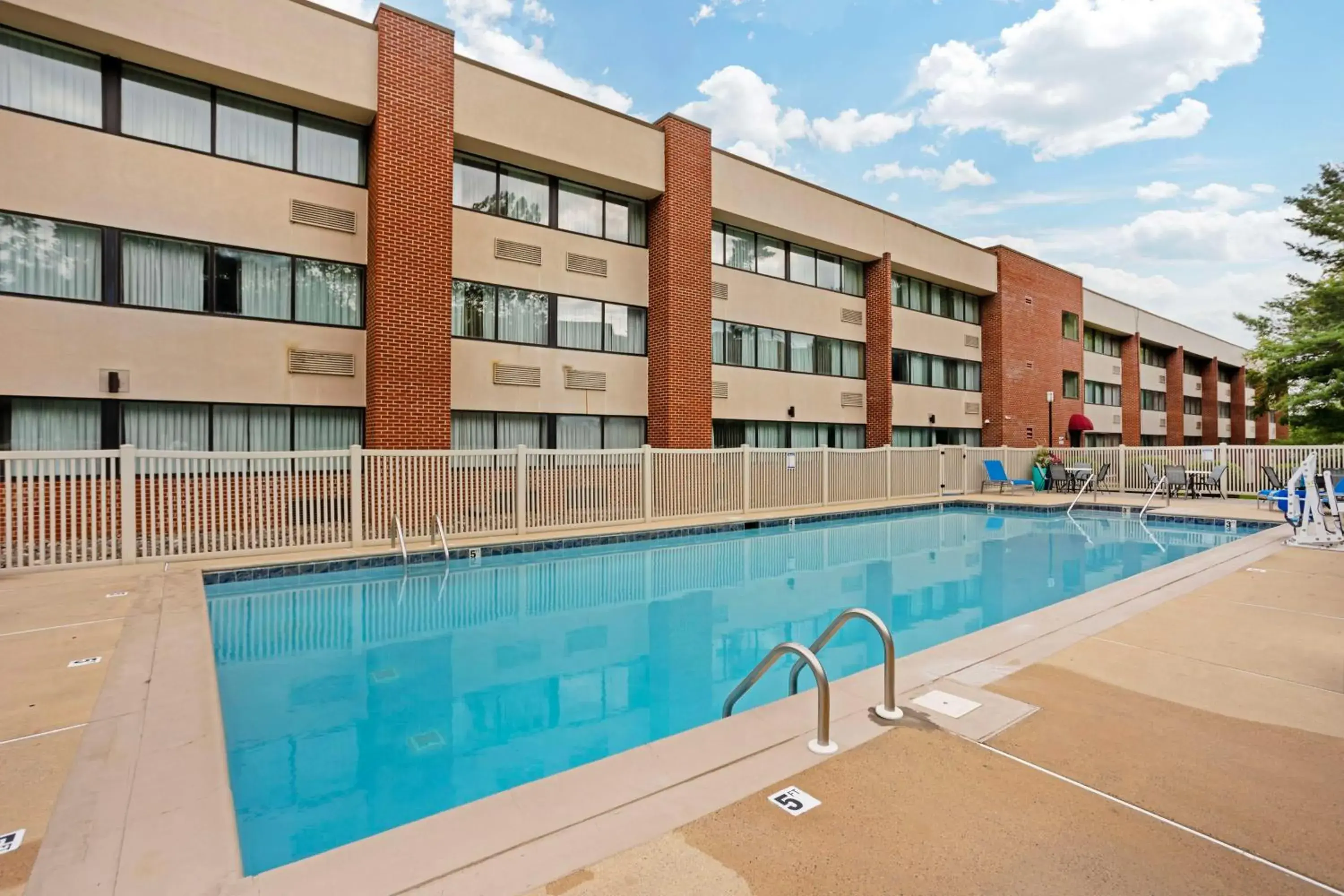 Pool view in Best Western Plus Reading Inn & Suites Pool view in Best Western Plus Reading Inn & Suites