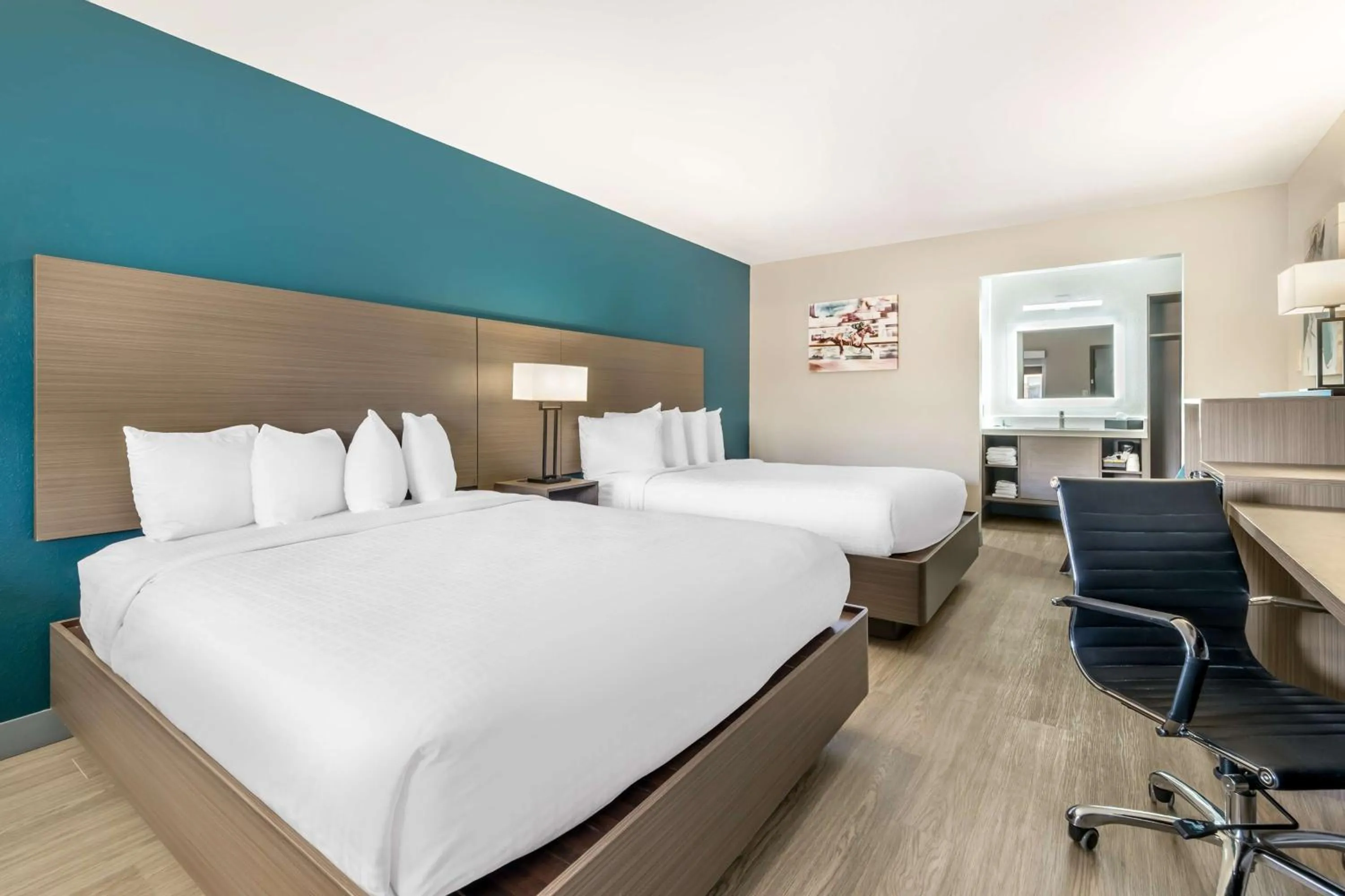 Bedroom, Bed in Best Western Green Tree Inn