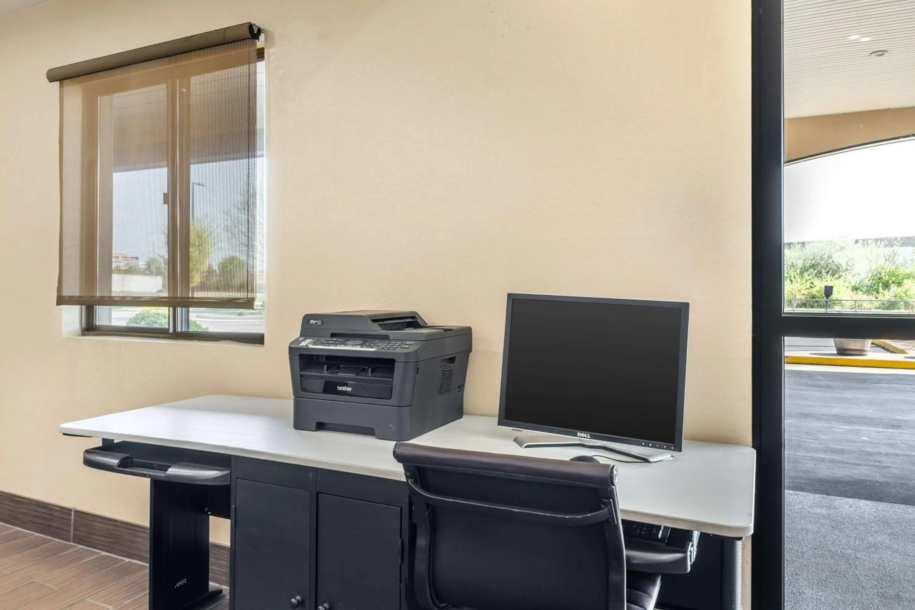 Business facilities in Best Western Green Tree Inn