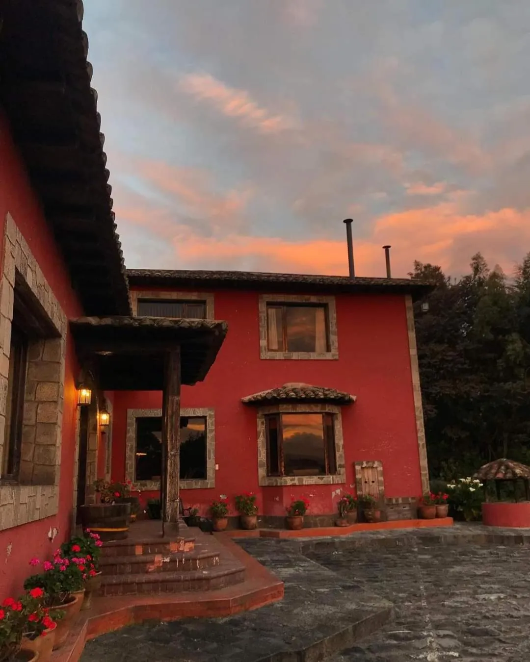 Property building in Hacienda Hato Verde