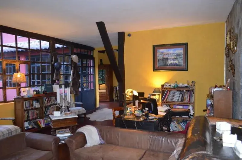 Lounge or bar in Hacienda Hato Verde Lounge or bar in Hacienda Hato Verde