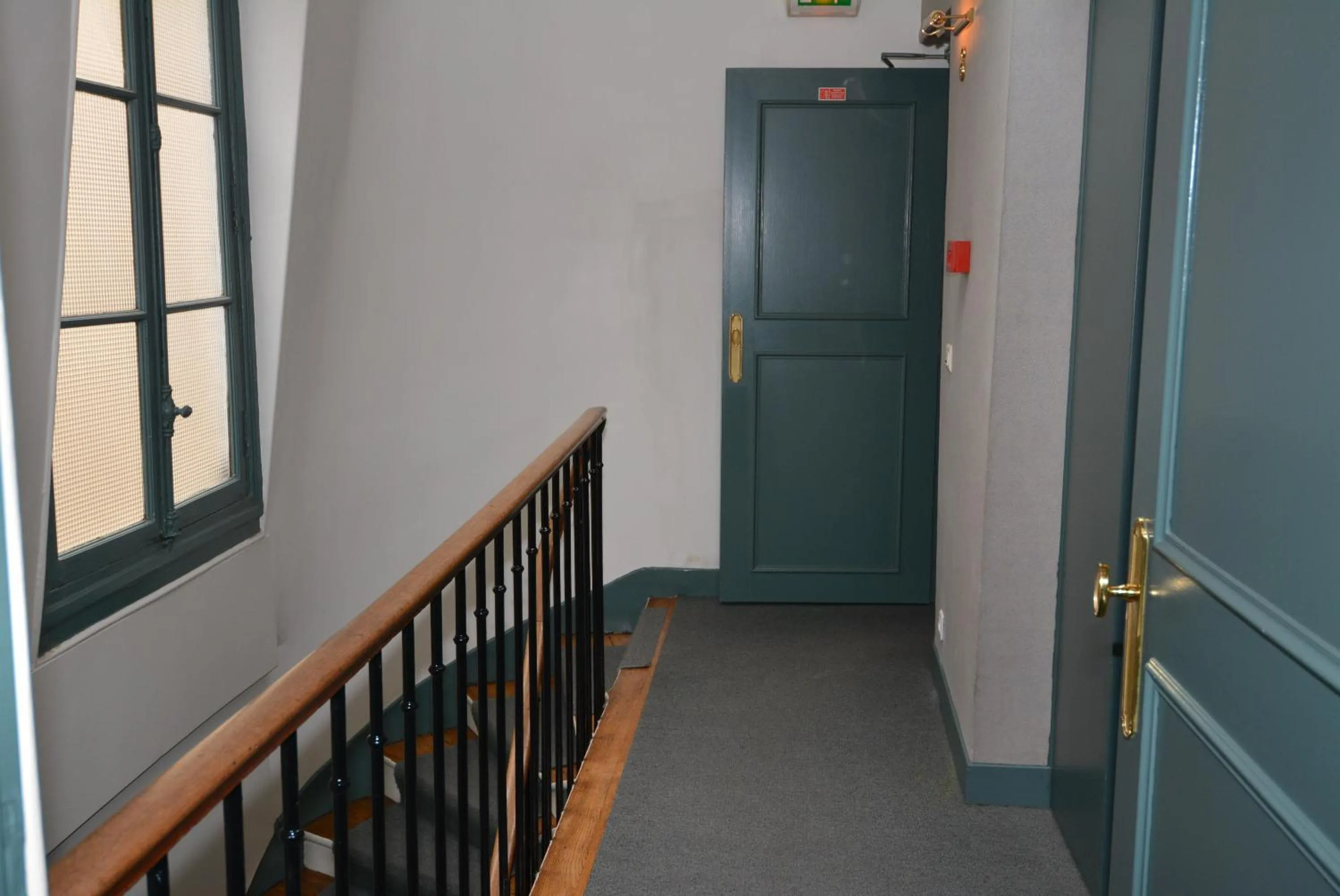 Property building in Port Royal Hotel