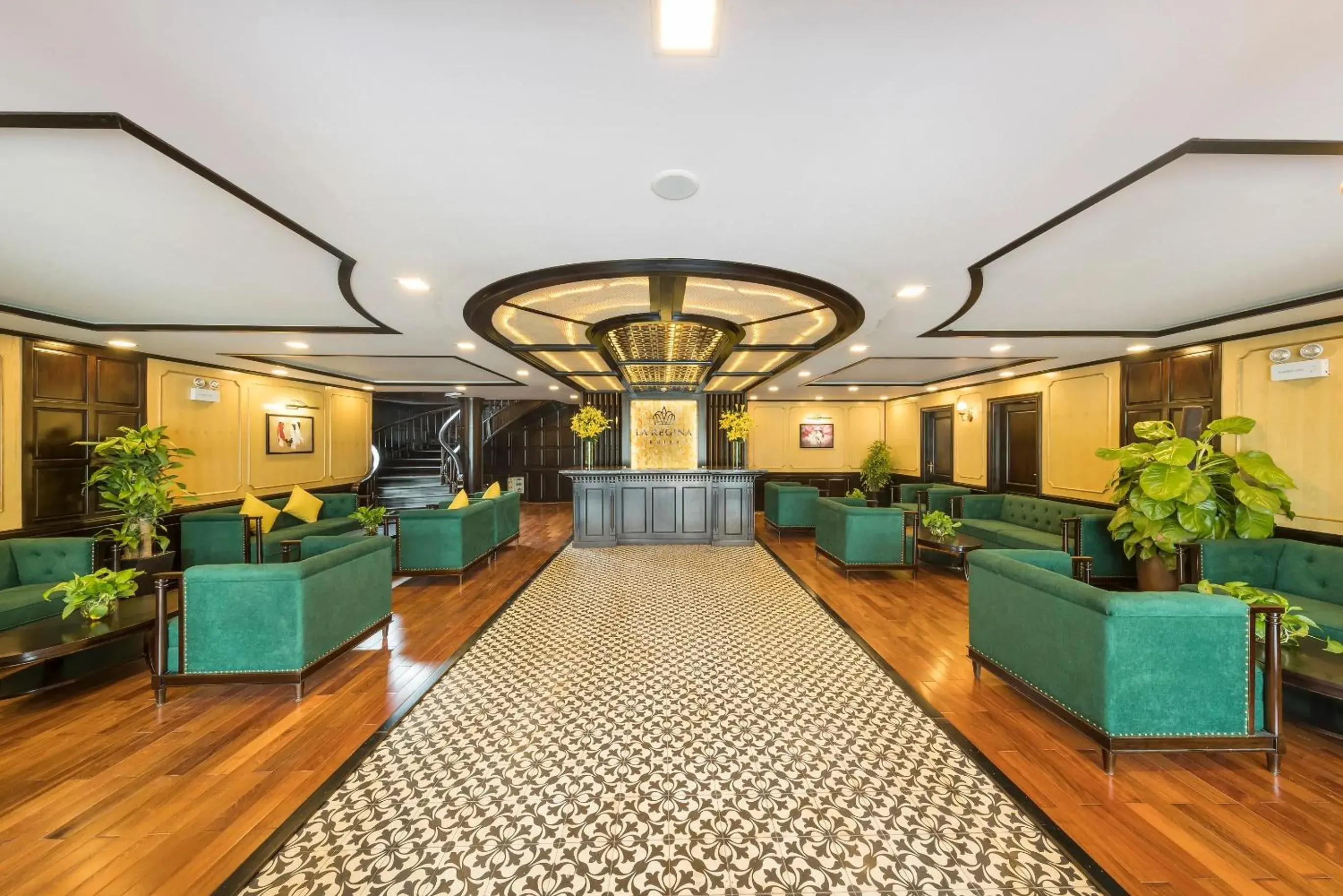 Lobby or reception in La Regina Legend Cruise Lobby or reception in La Regina Legend Cruise