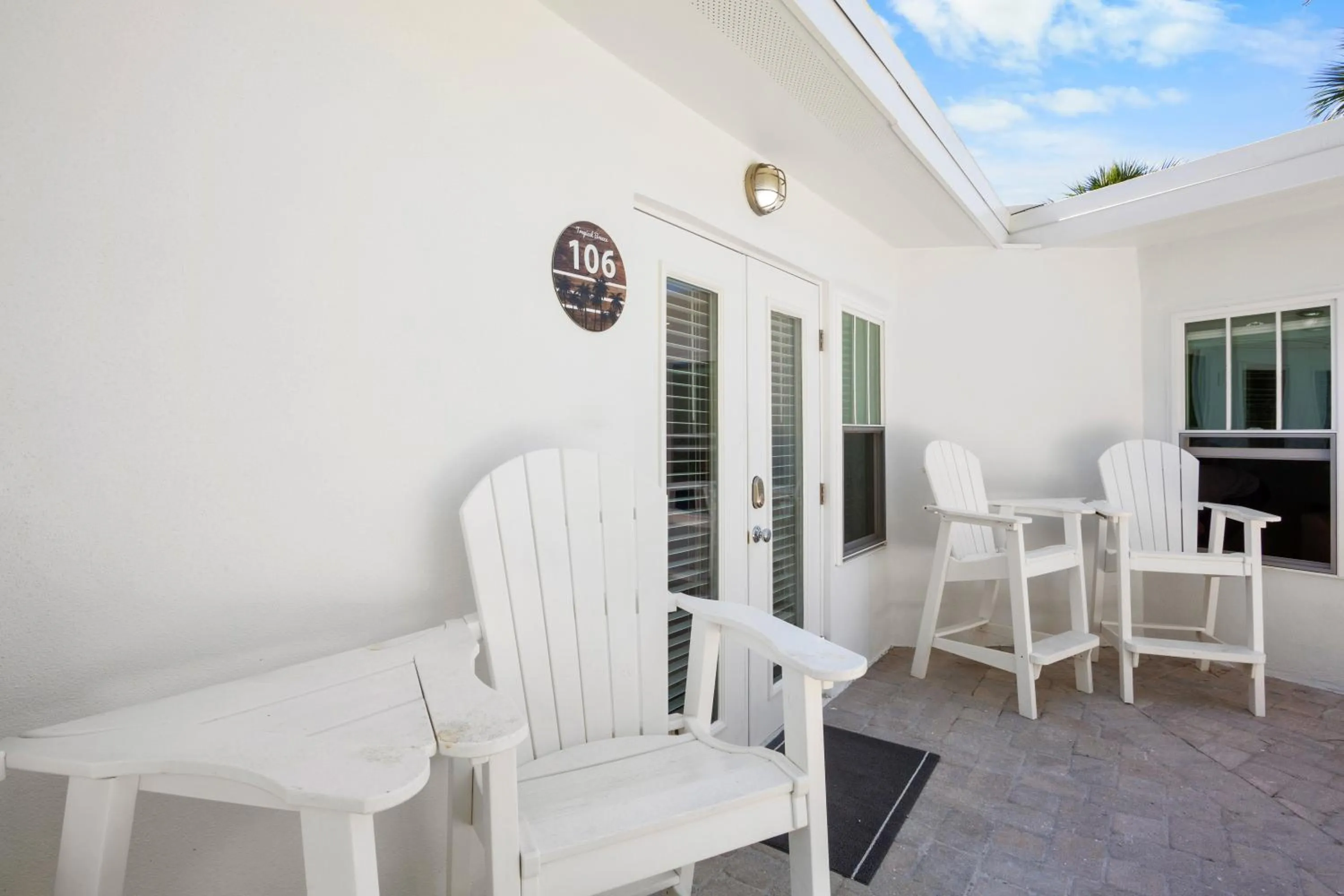 Tropical Breeze Resort