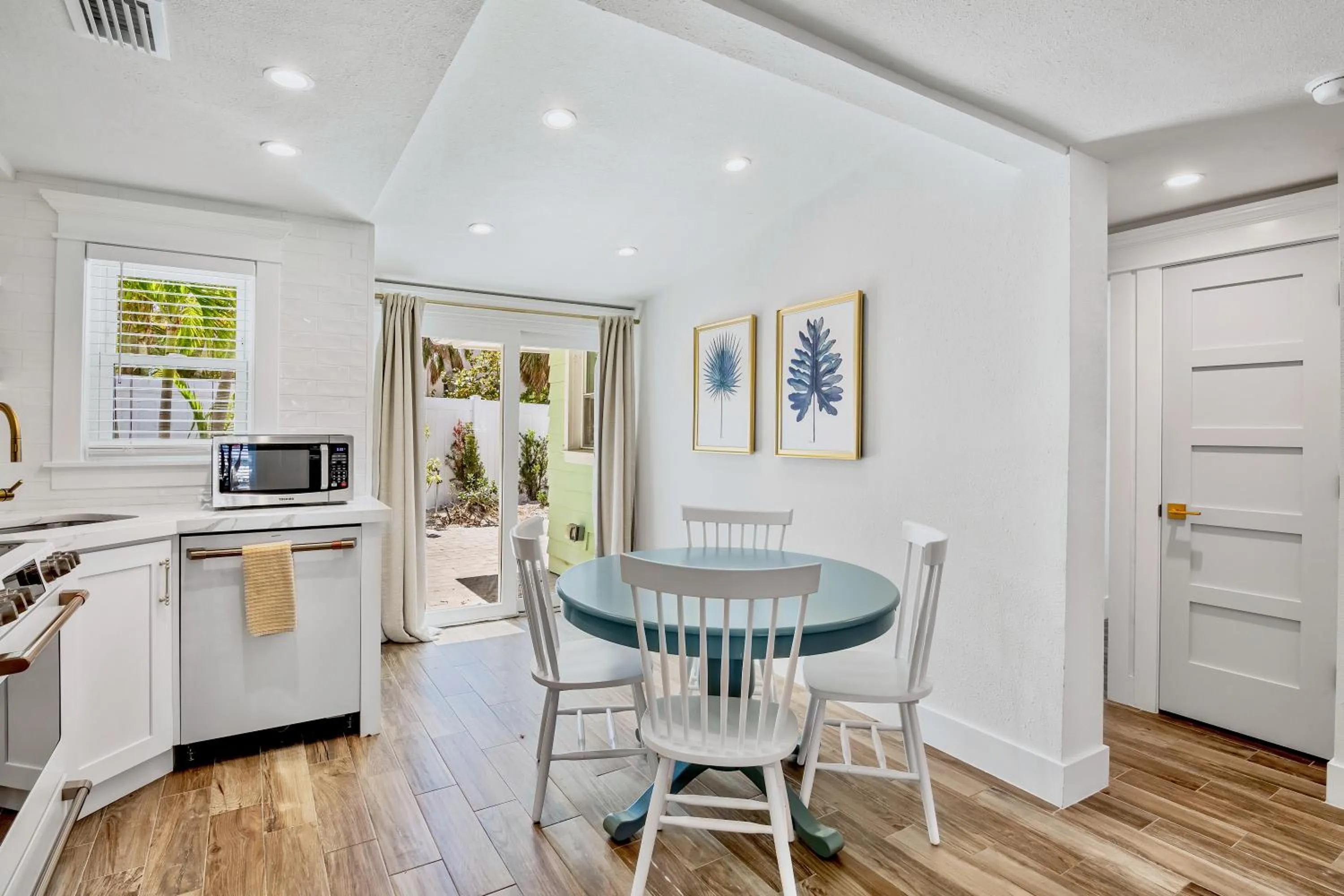 Tropical Breeze Resort