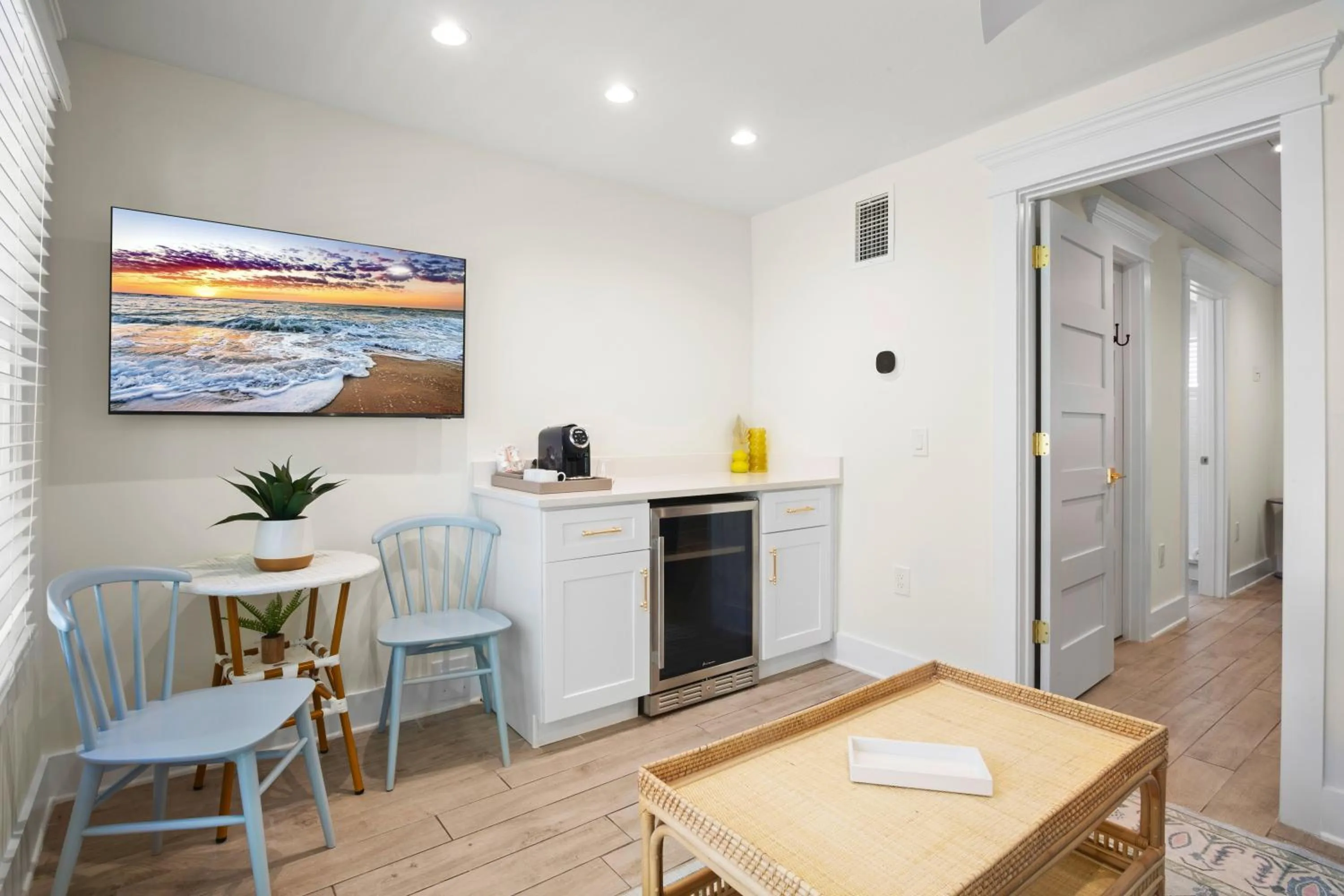 Tropical Breeze Resort