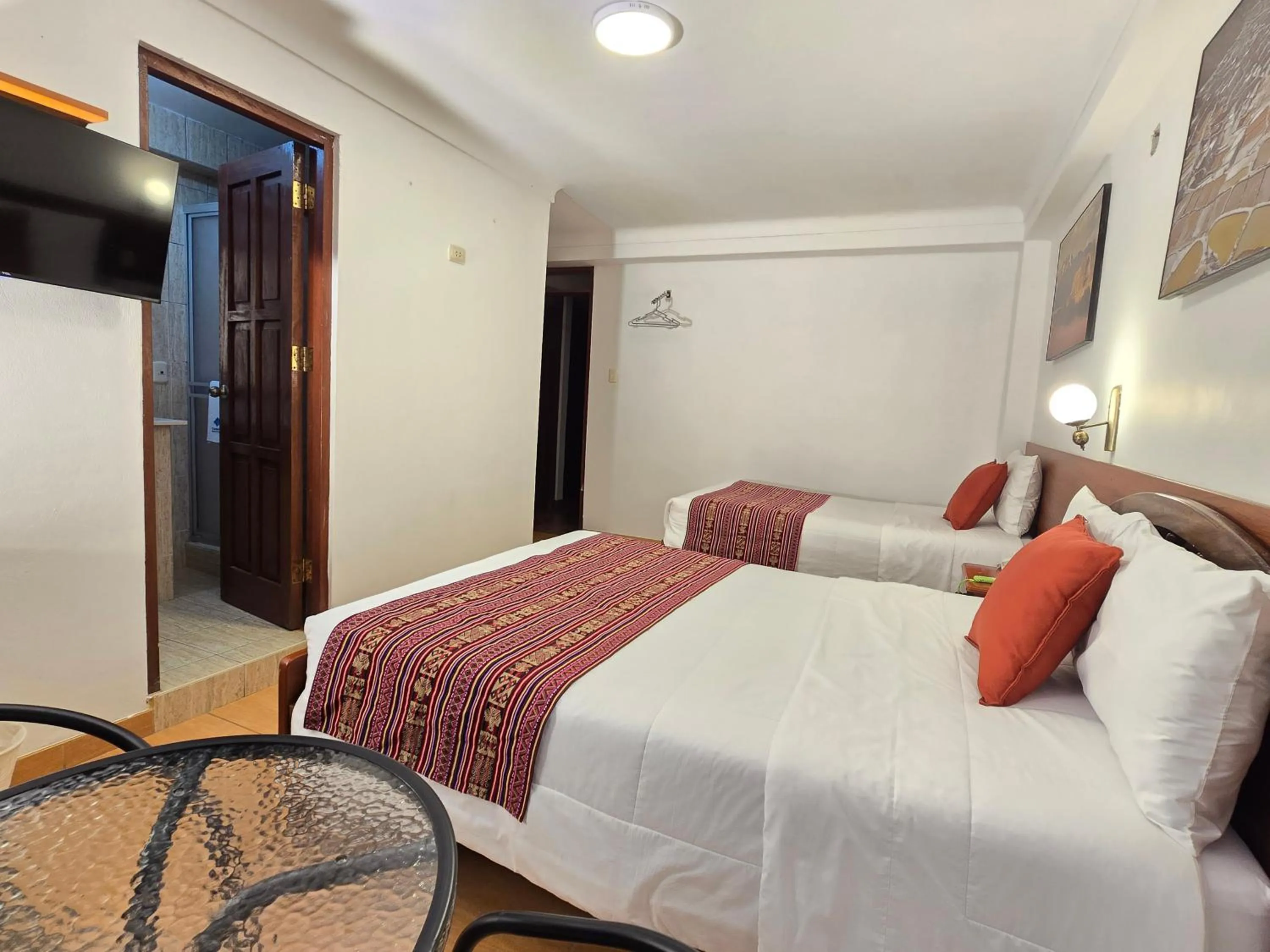 Bed in Viandina Machupicchu