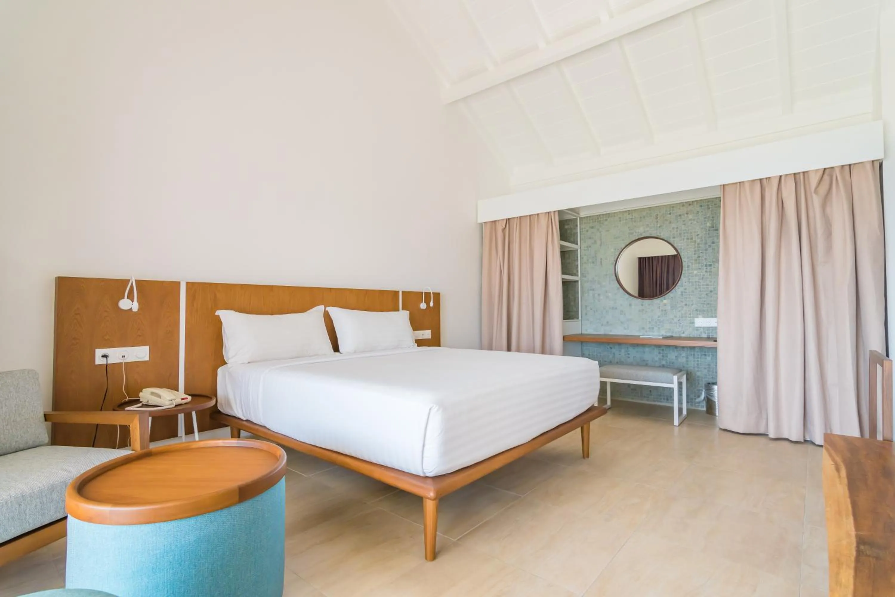 Photo of the whole room, Bed in Hommage Hotel & Residences