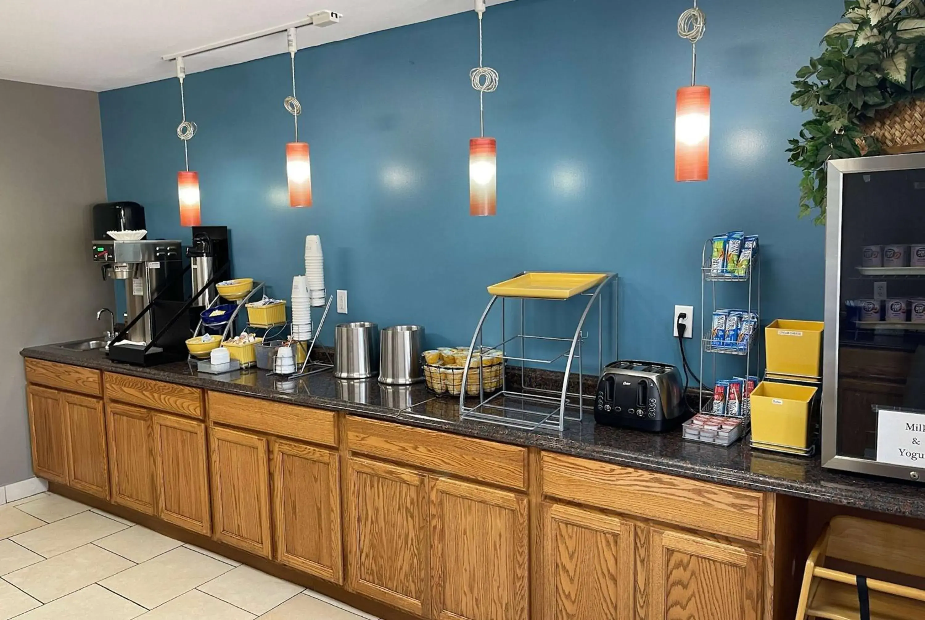 Breakfast in Days Inn by Wyndham Imlay City Breakfast in Days Inn by Wyndham Imlay City