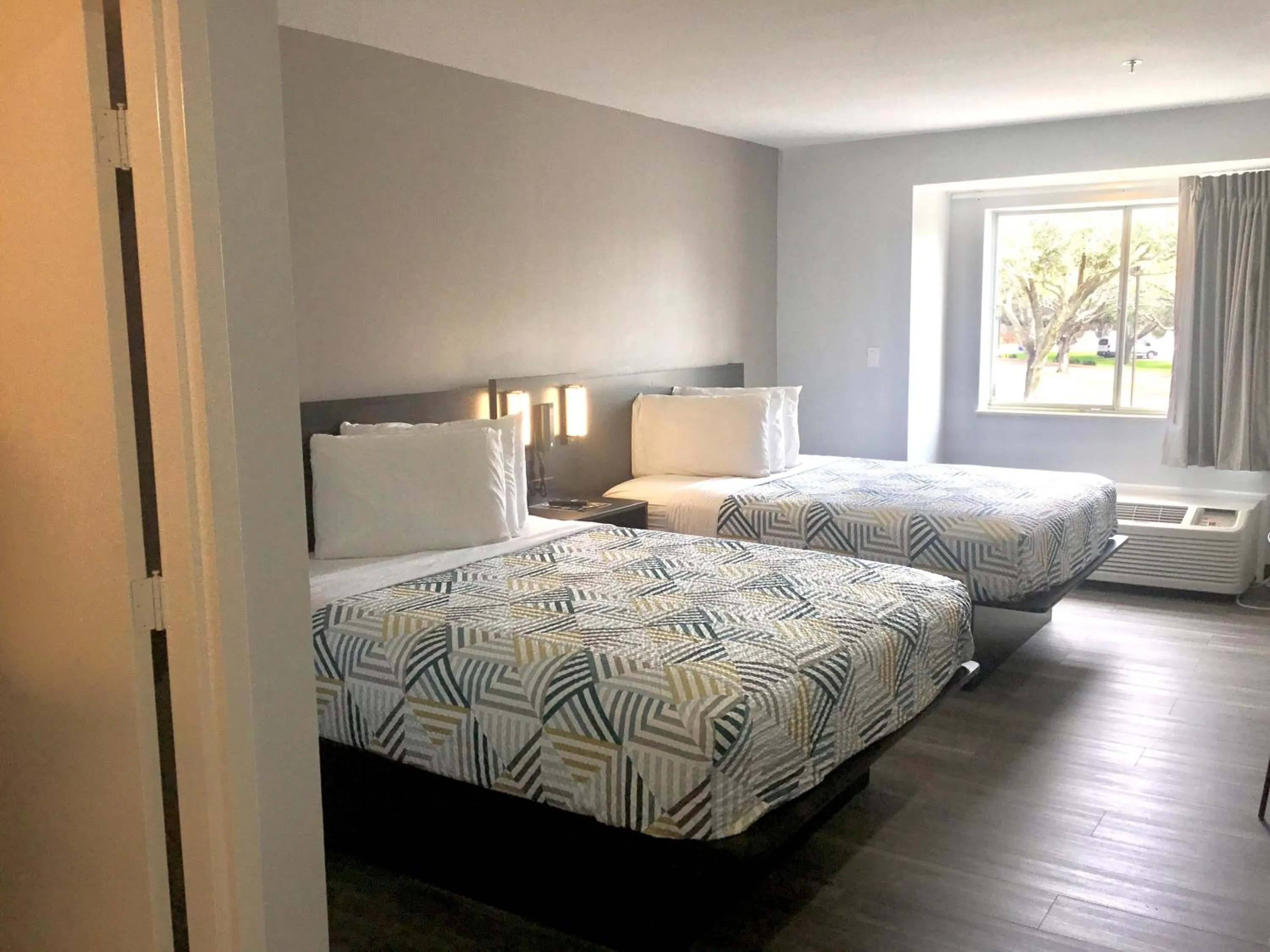 On site, Bed in Motel 6-McAllen, TX - East