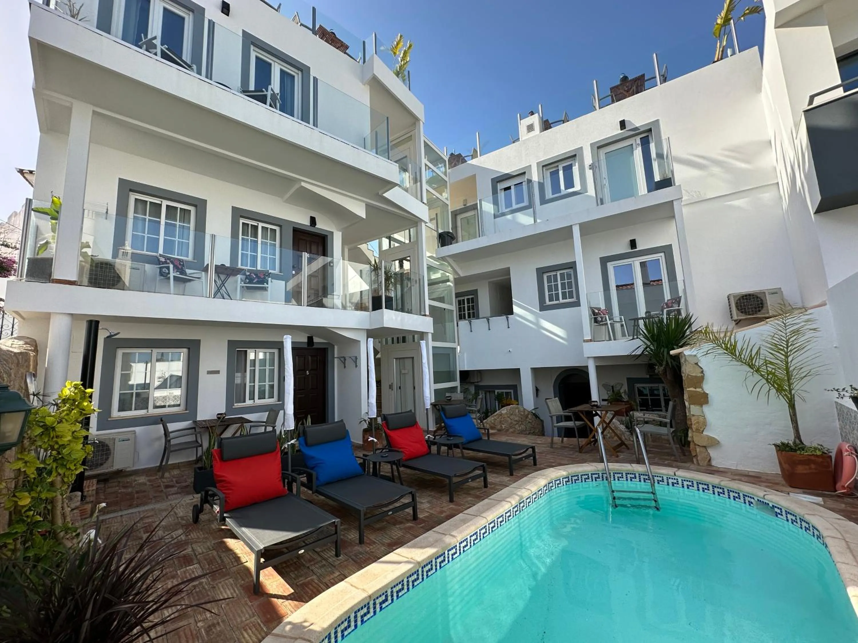 Property building in Casa Paula Apartments