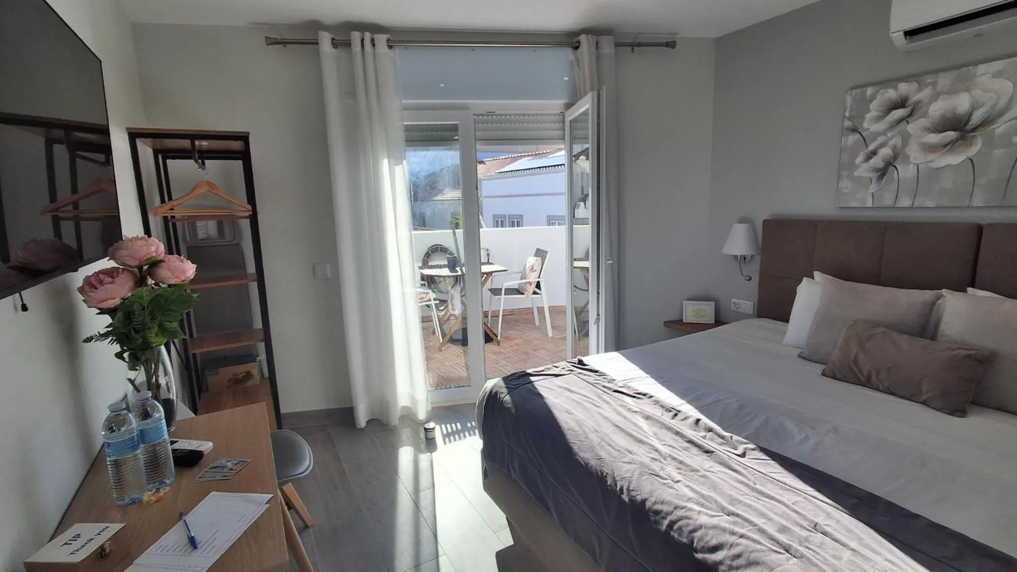 Balcony/Terrace, Bed in Casa Paula Apartments