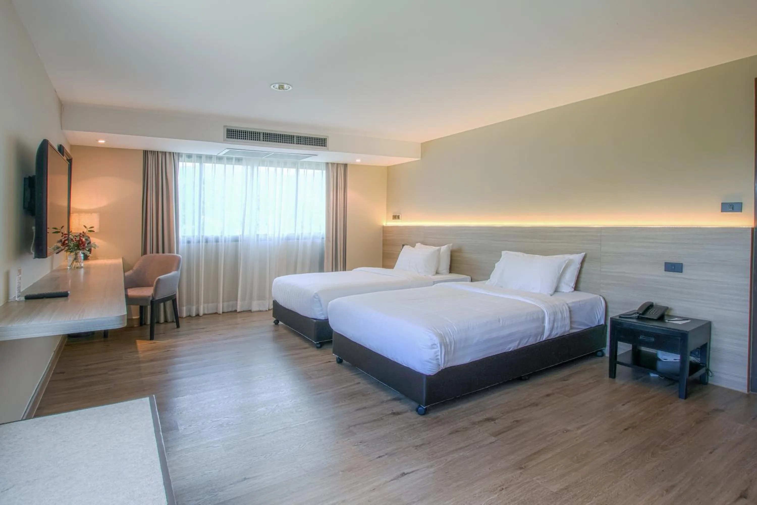 Bed in Alpine Golf Resort Chiang Mai