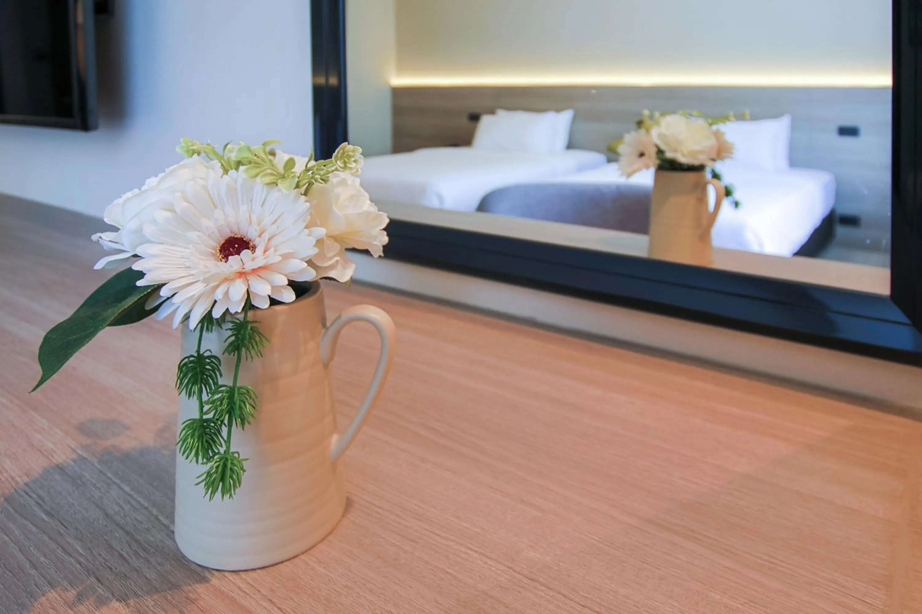 Bed in Alpine Golf Resort Chiang Mai